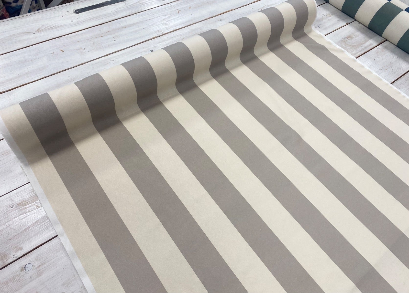 The Bold Stripe Mushroom Taupe S287