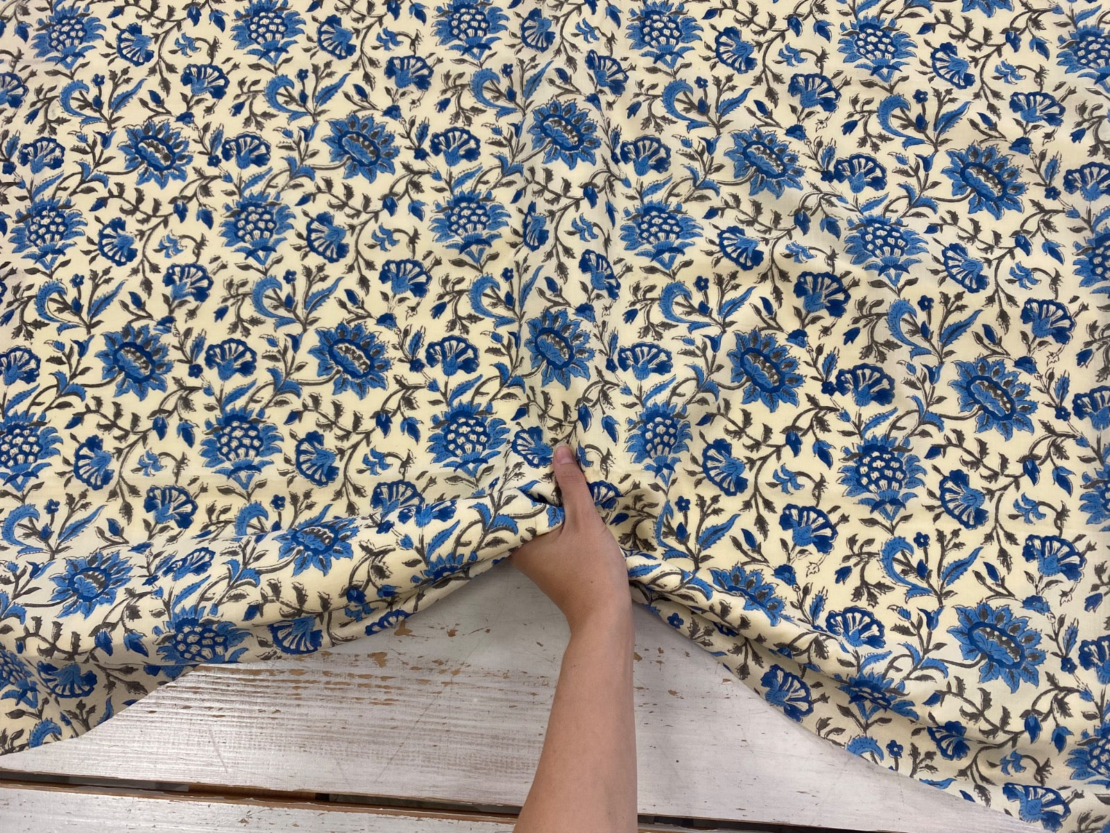 Taj Floral block print Tex ex 2908