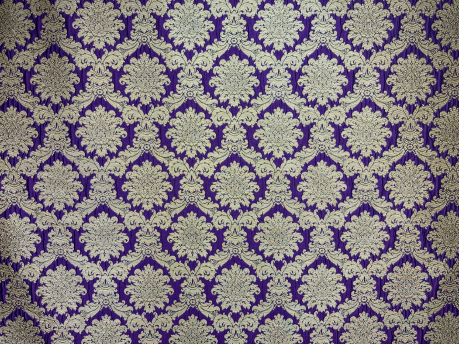 H345 Provence Damask Purple