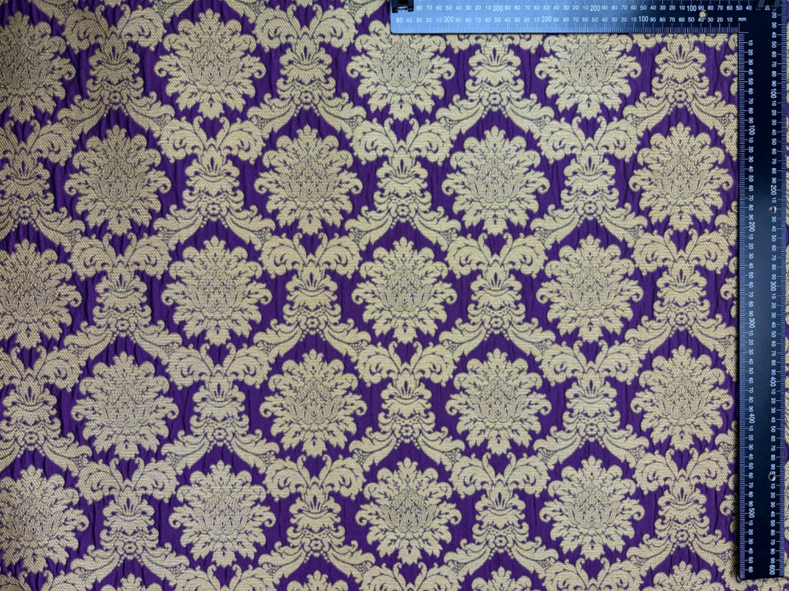 H345 Provence Damask Purple