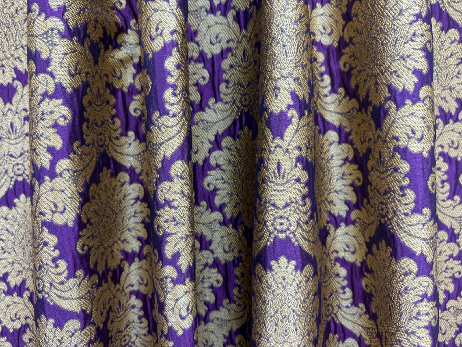 H345 Provence Damask Purple