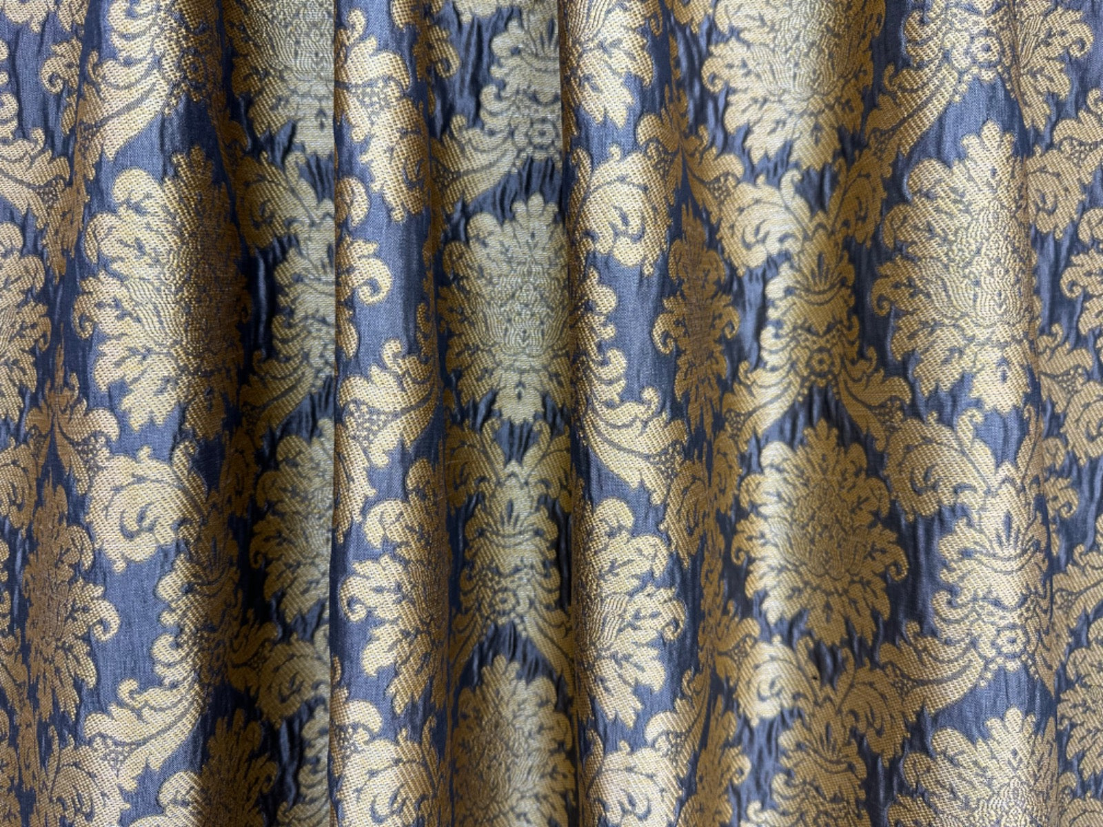 H344 Provence Damask Charcoal