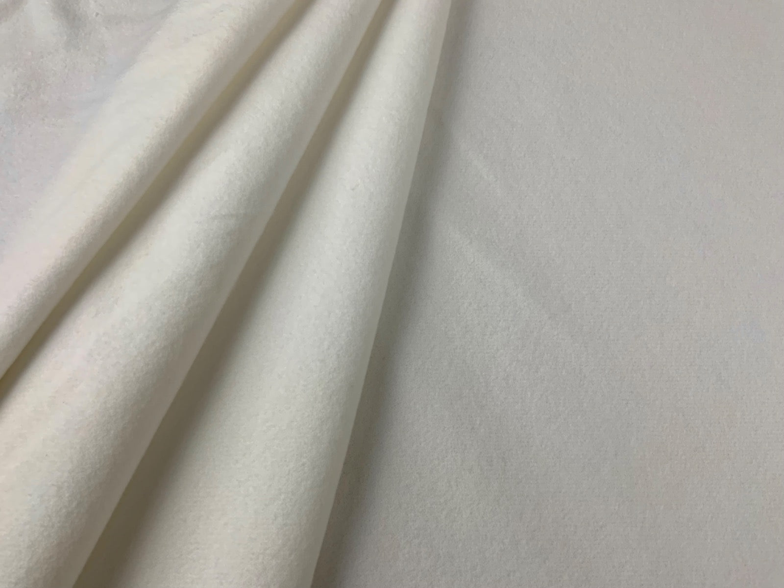 Medium Weight Cotton Interlining Natural