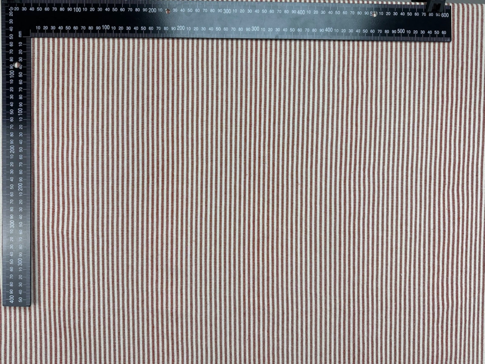 H362 Rustic Pierre Stripe