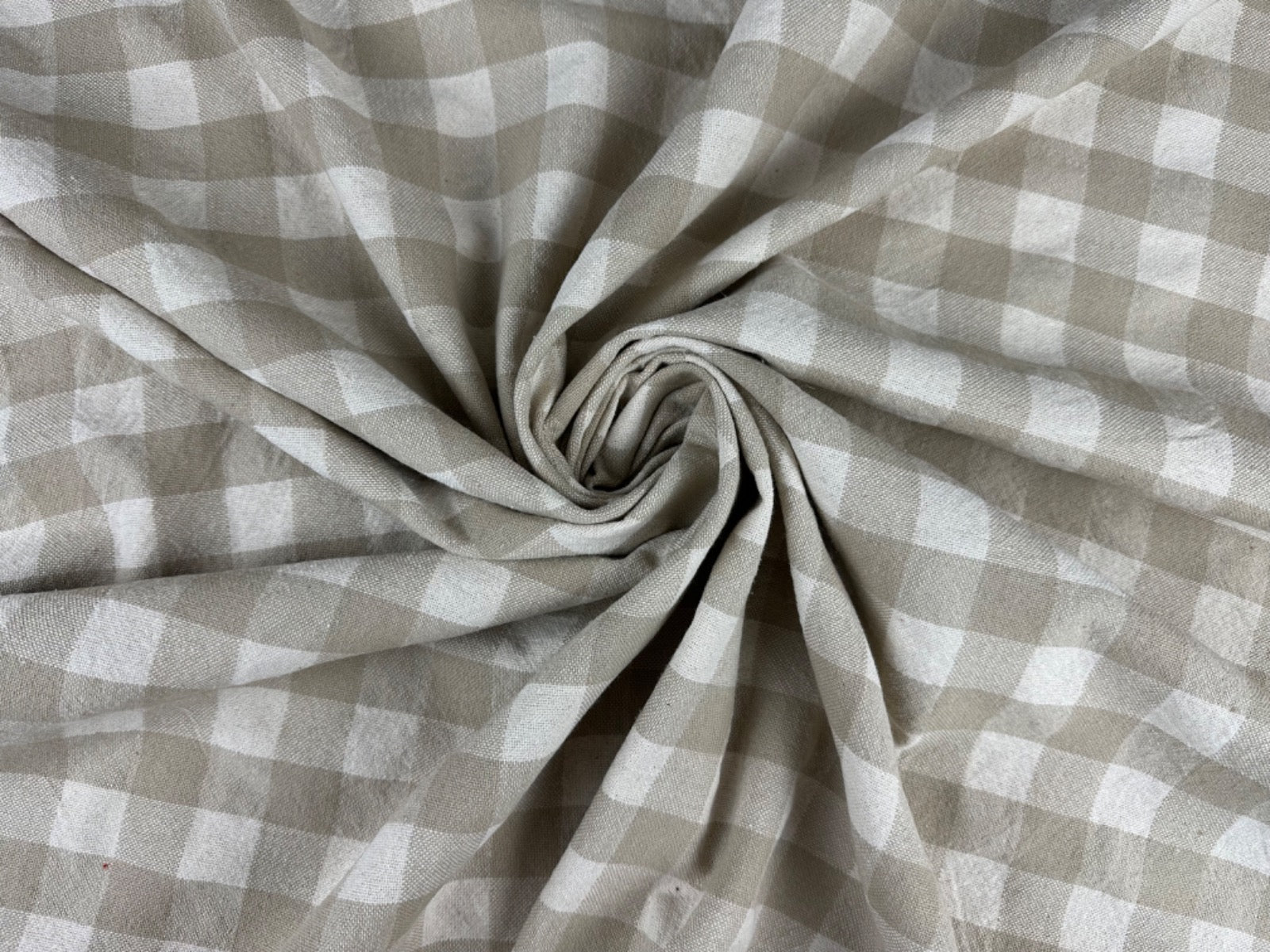 H357 Rustic Chunky Gingham Linen