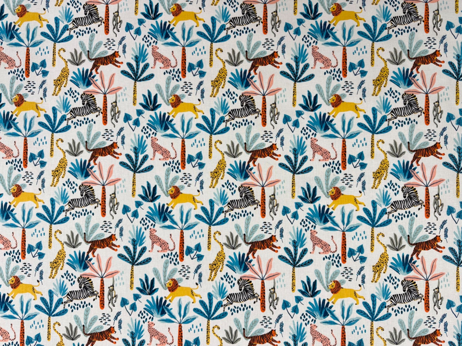 H373 Jazzy Jungle Blue