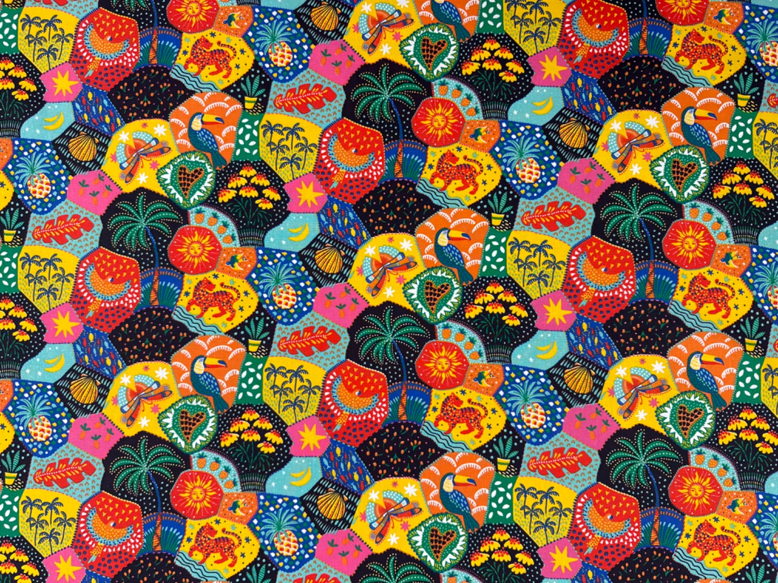 H372 Solar Patchwork Noir