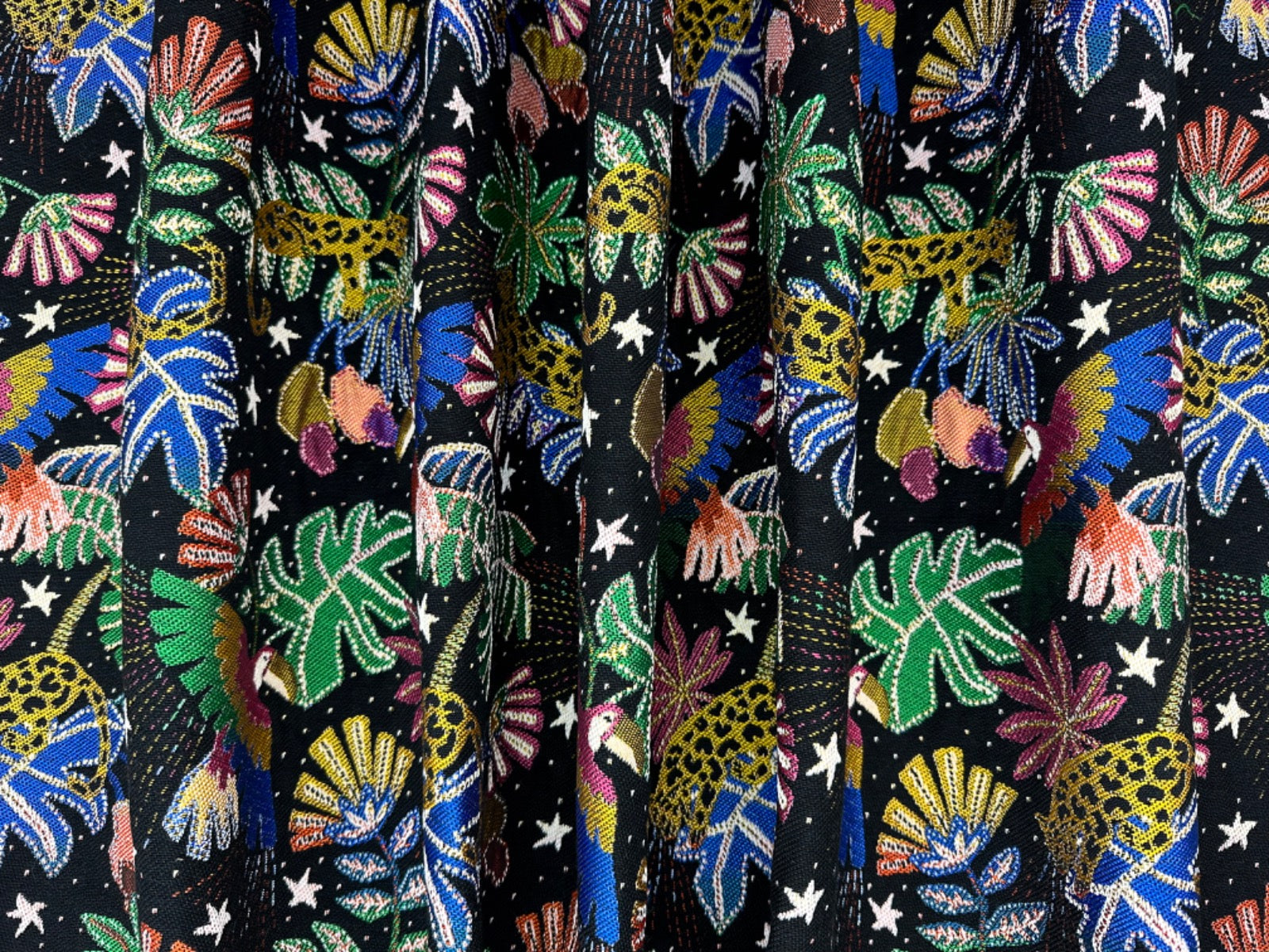 H379 Midnight Party Jungle Animal Black Multi