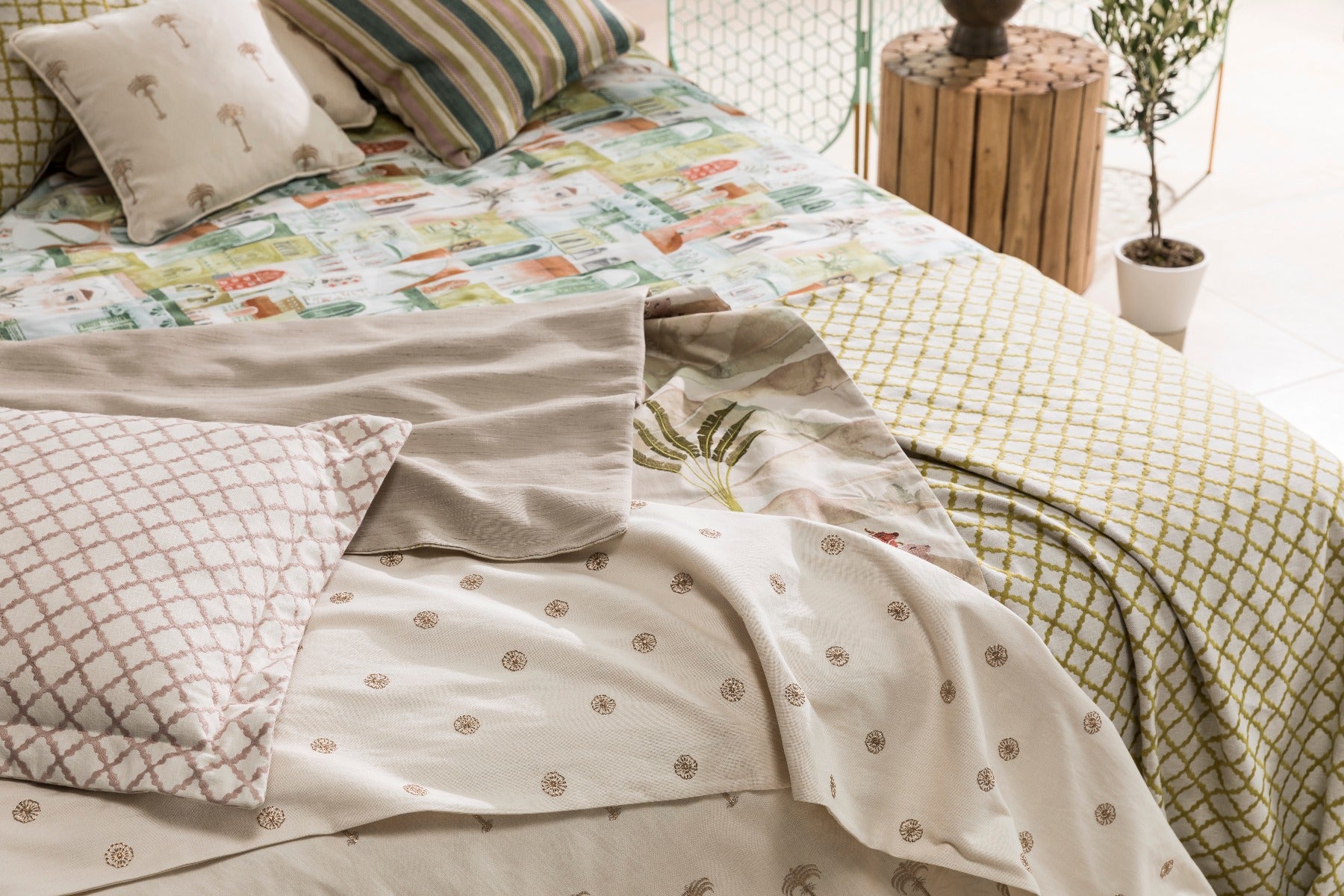 Clarke & Clarke Majorelle Ivory