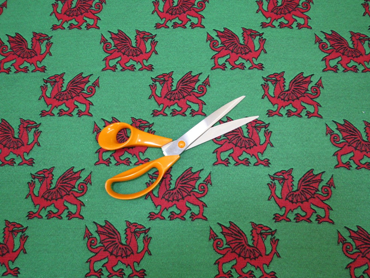 Welsh Dragon Red Green R14