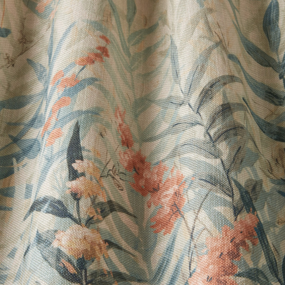 iLiv Wildflower Fields Moonstone