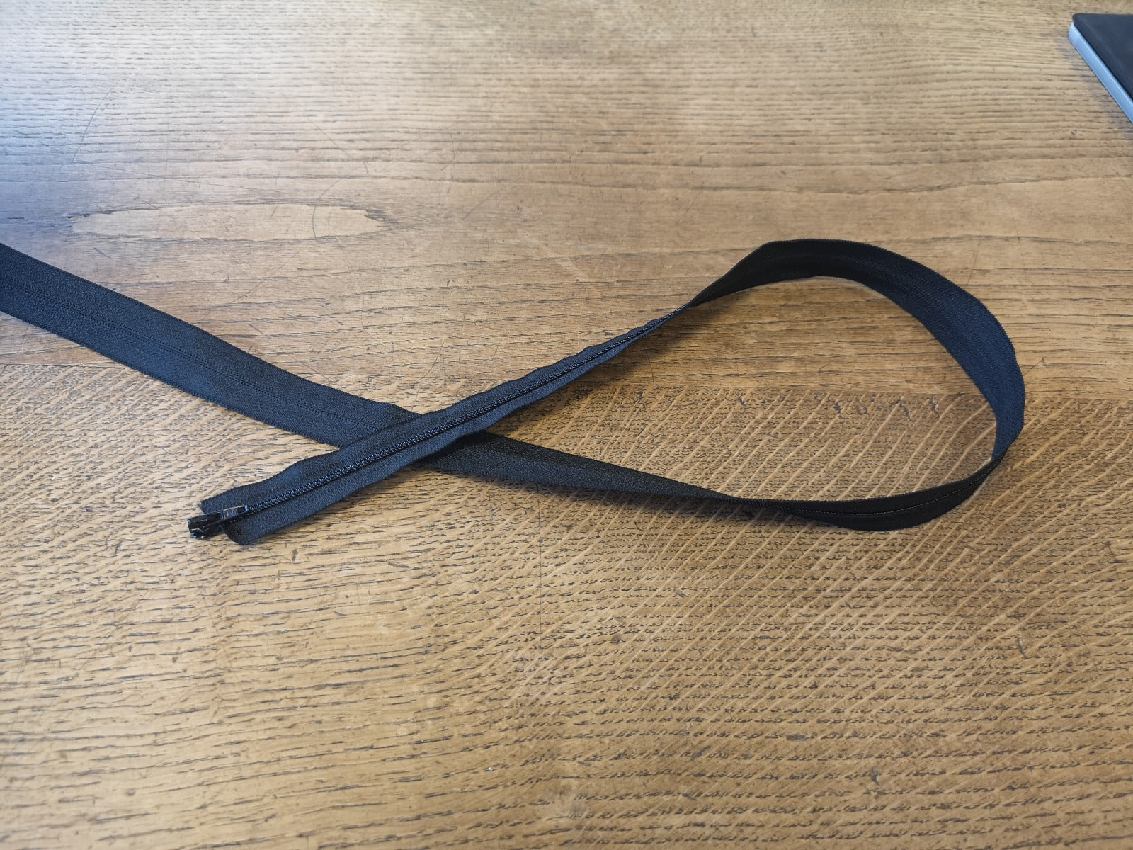 Continuous Zip And Slider Black