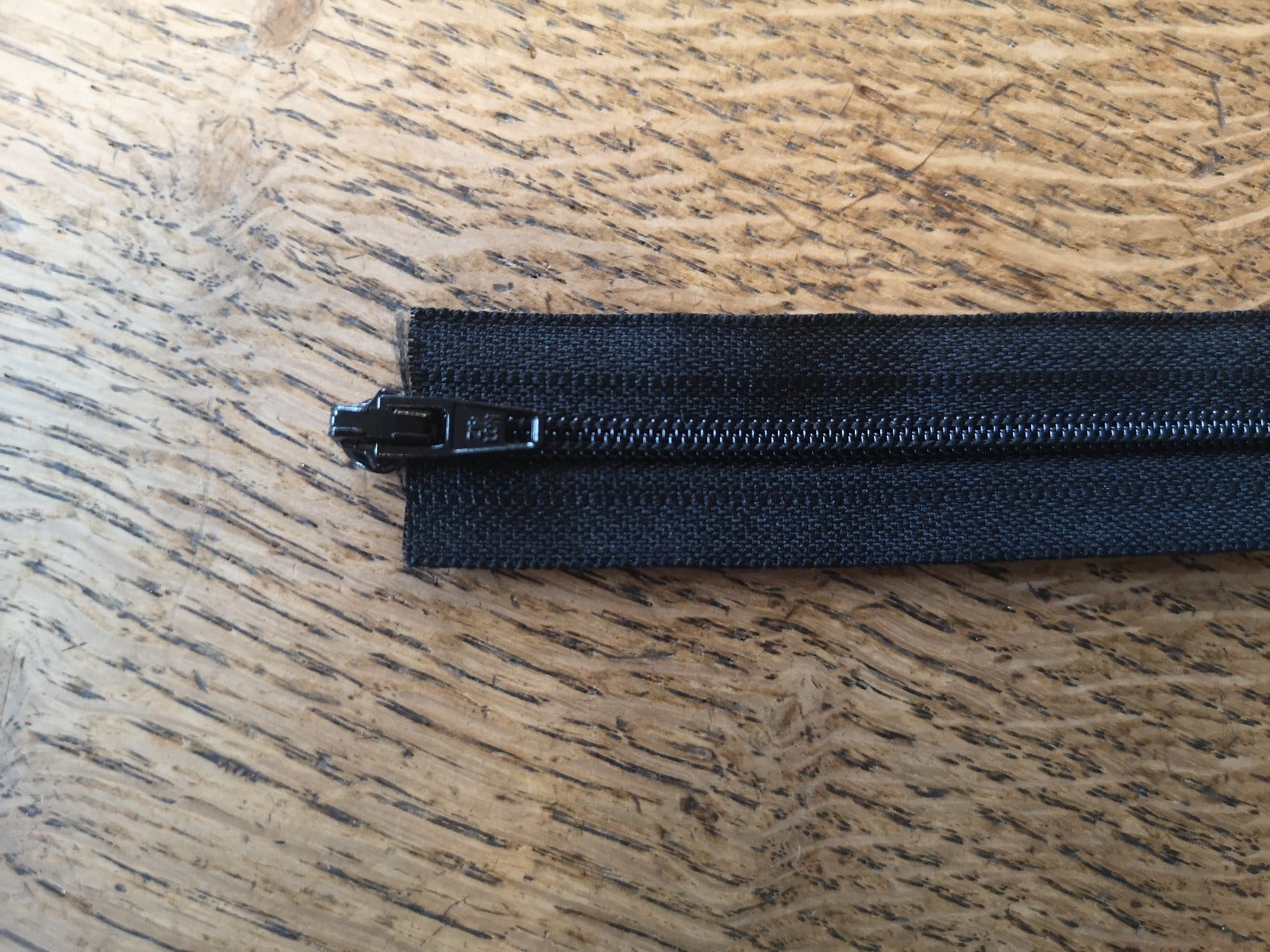 Continuous Zip And Slider Black