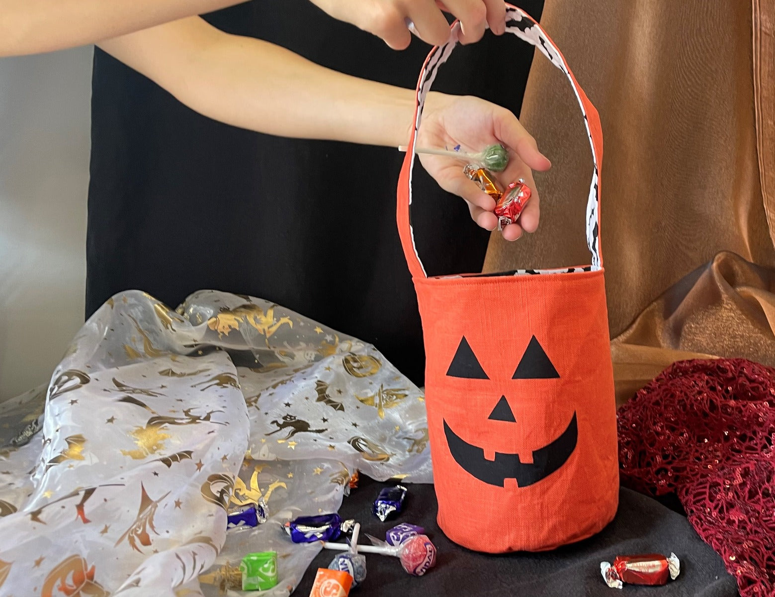 How To Make A Halloween Gift Bag