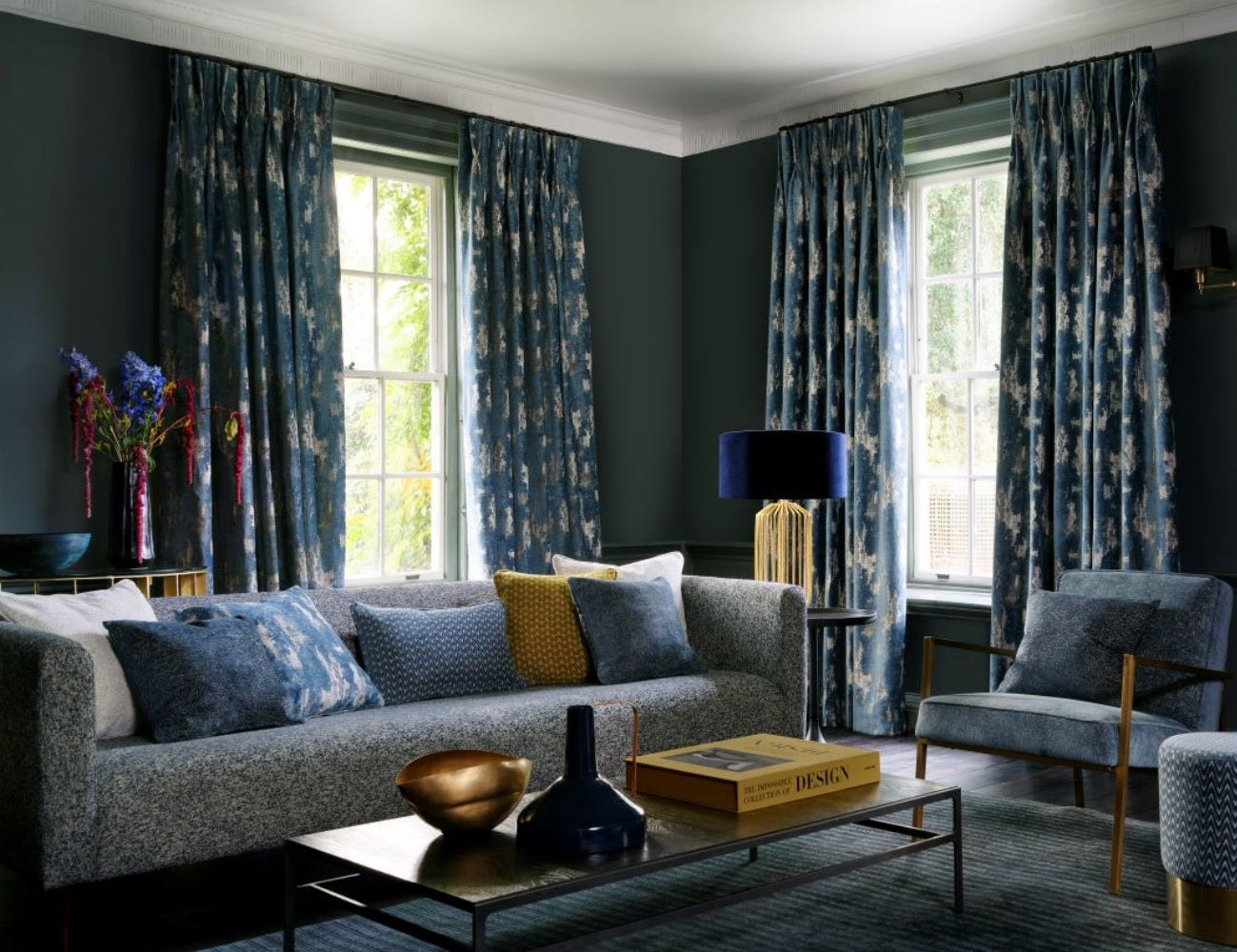 How do I make my curtains blackout?