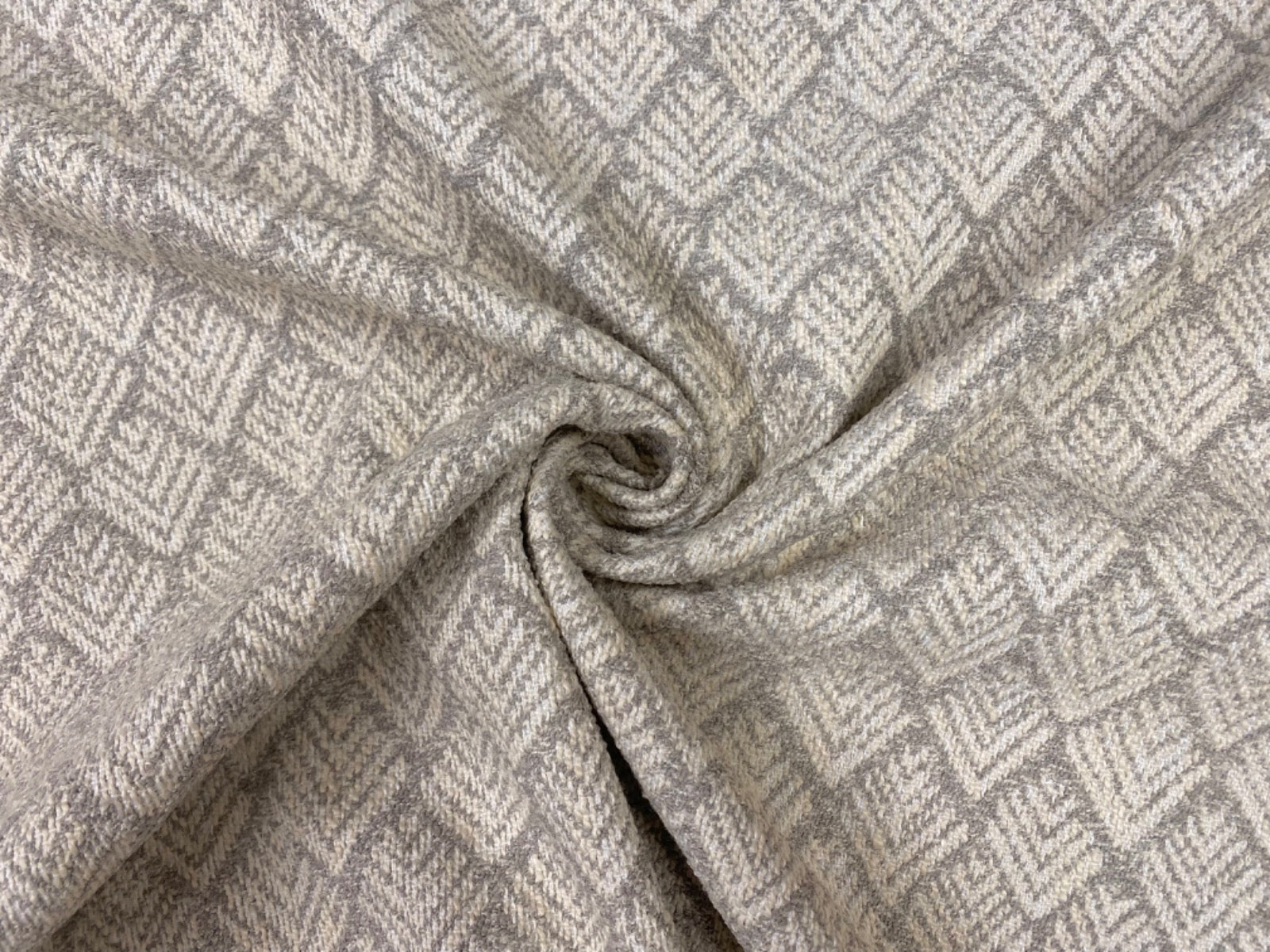 S250 Oslo Leaf Mist