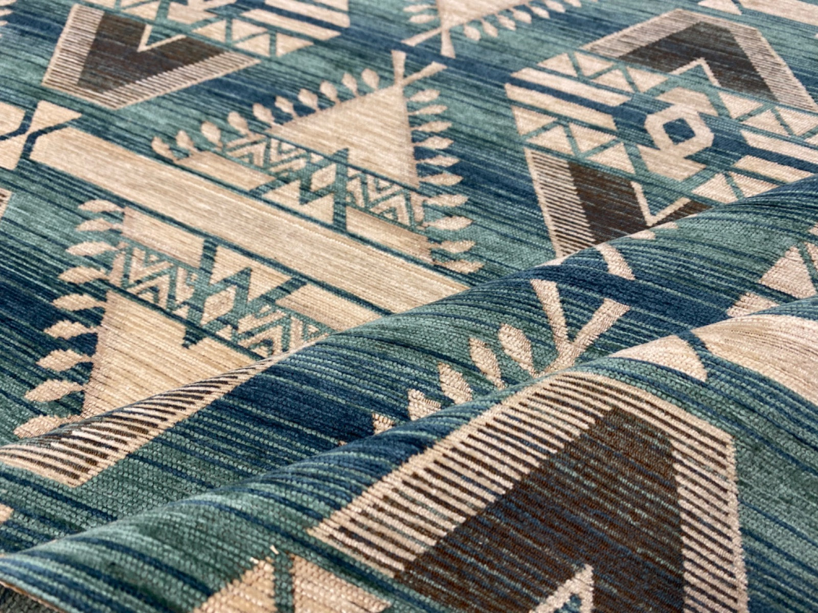 Tex Ex 2688 Inca Ikat  FR Chenille Aqua