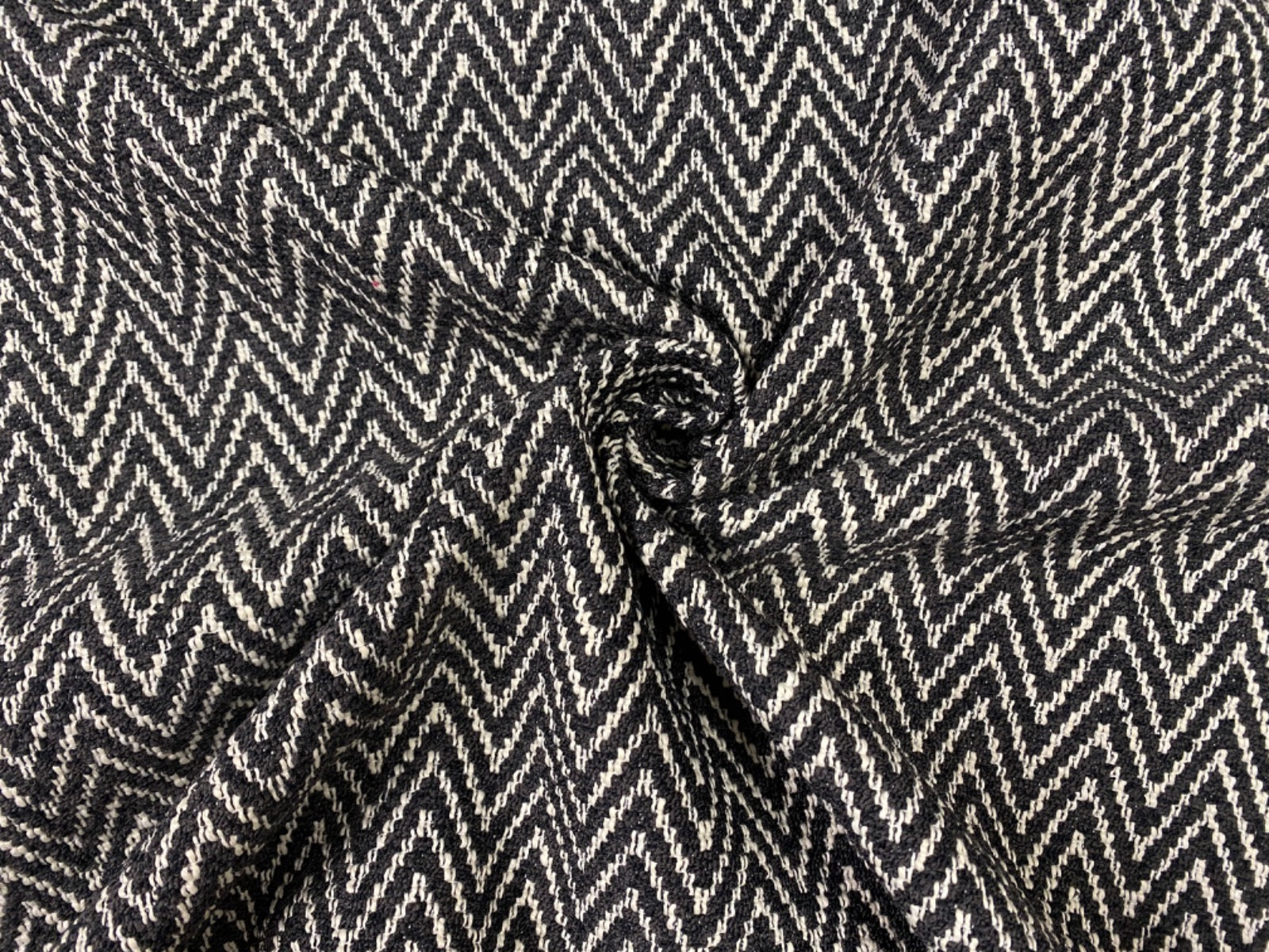 S249 Copenhagen Herringbone Ebony