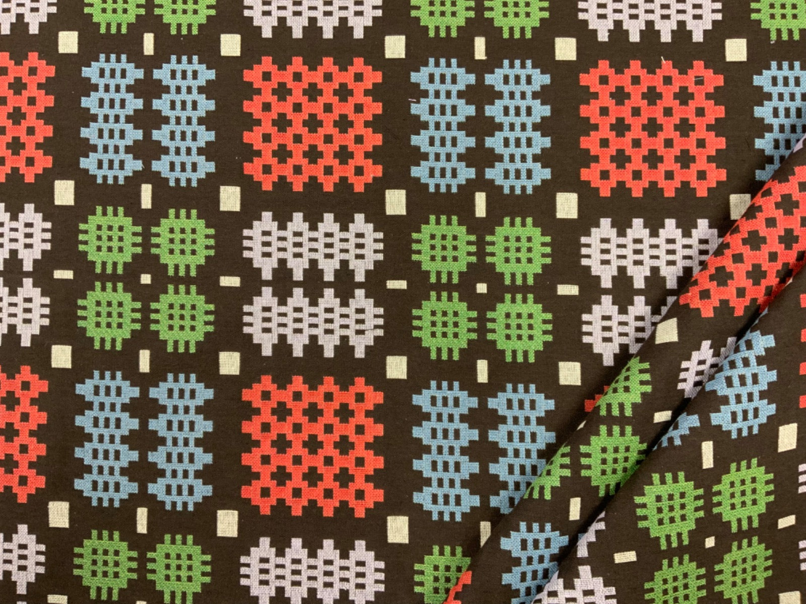 S234 Welsh Blanket Tapestry Vintage