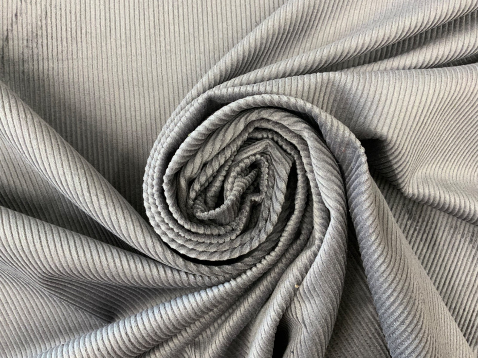 F268 Ex Designer 7 Wale Corduroy Grey