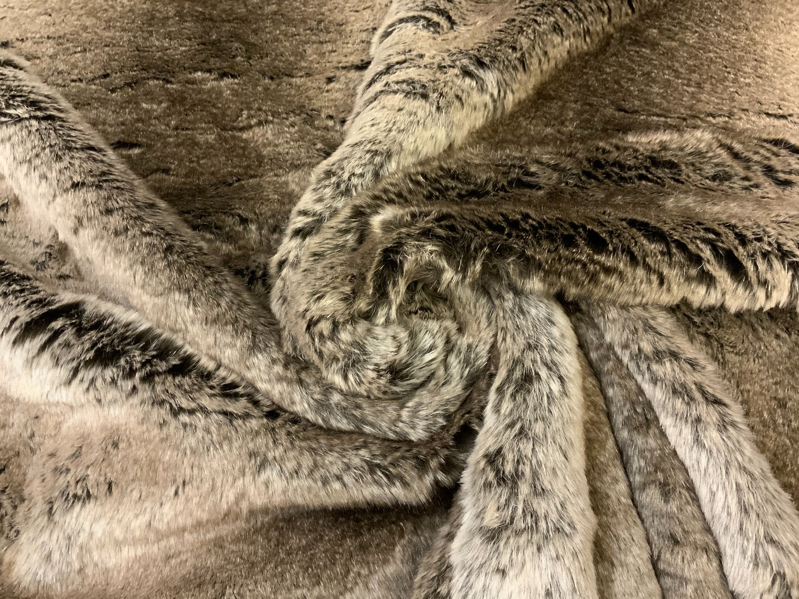Luxury Beaver Brown Faux Fur Tex Ex 2490