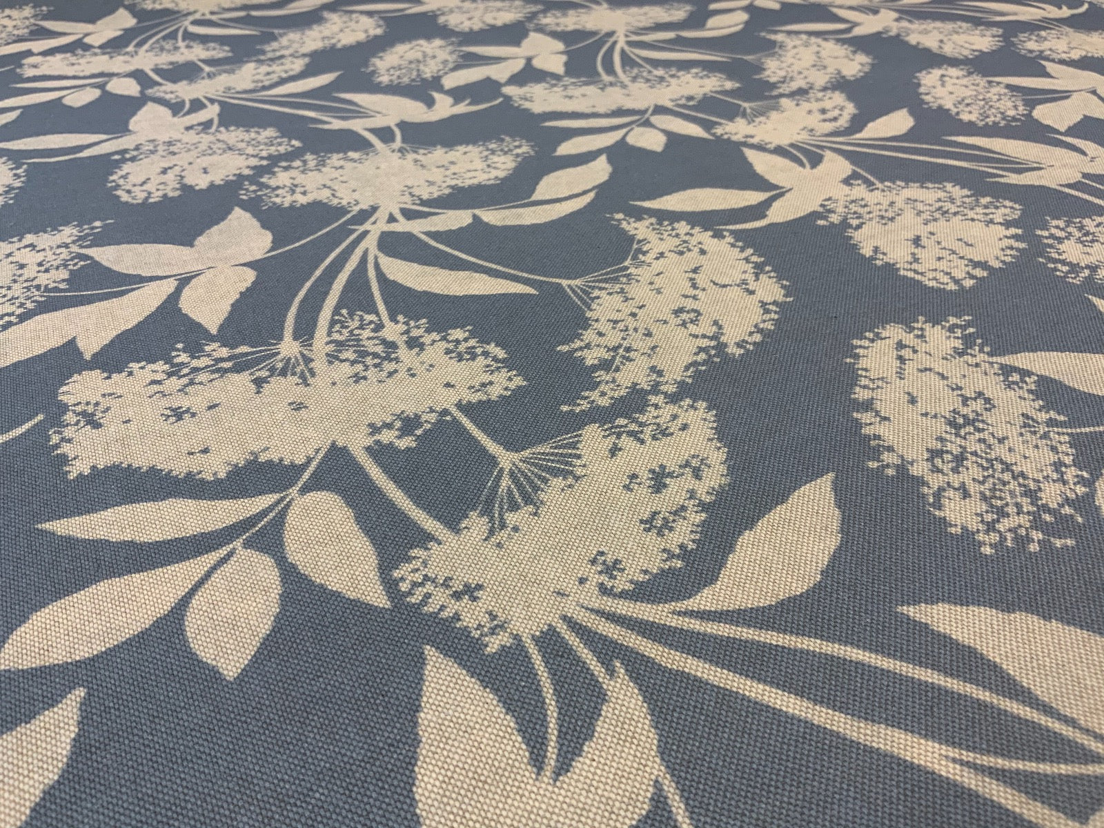 S184 Elderflower Blue