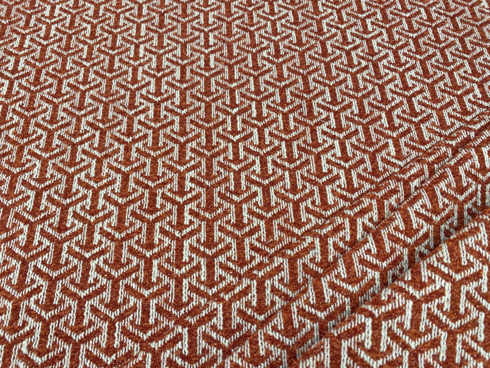 S255 Malmo Geometric Terracotta