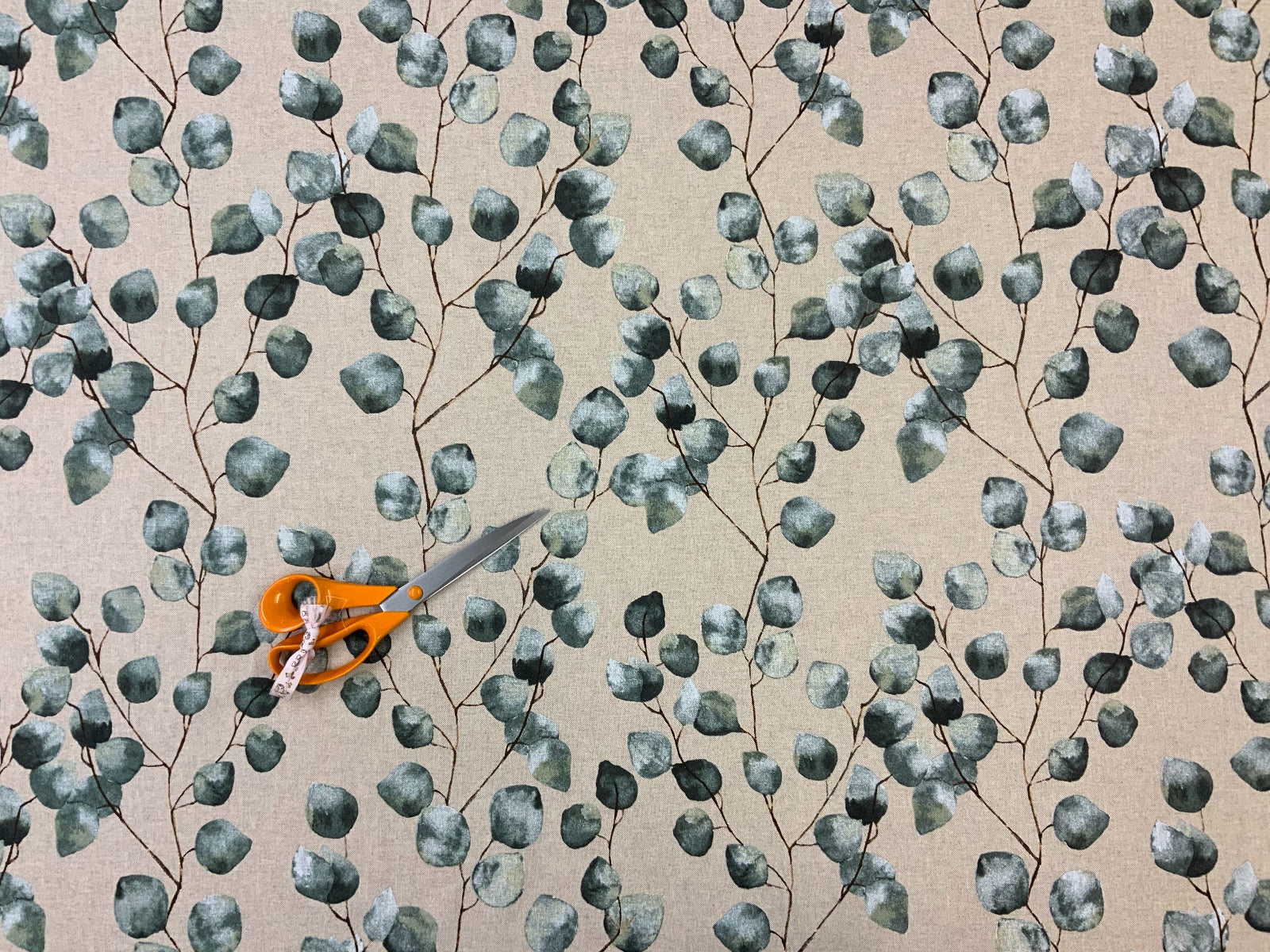 T375 Trailing Eucalyptus Linen