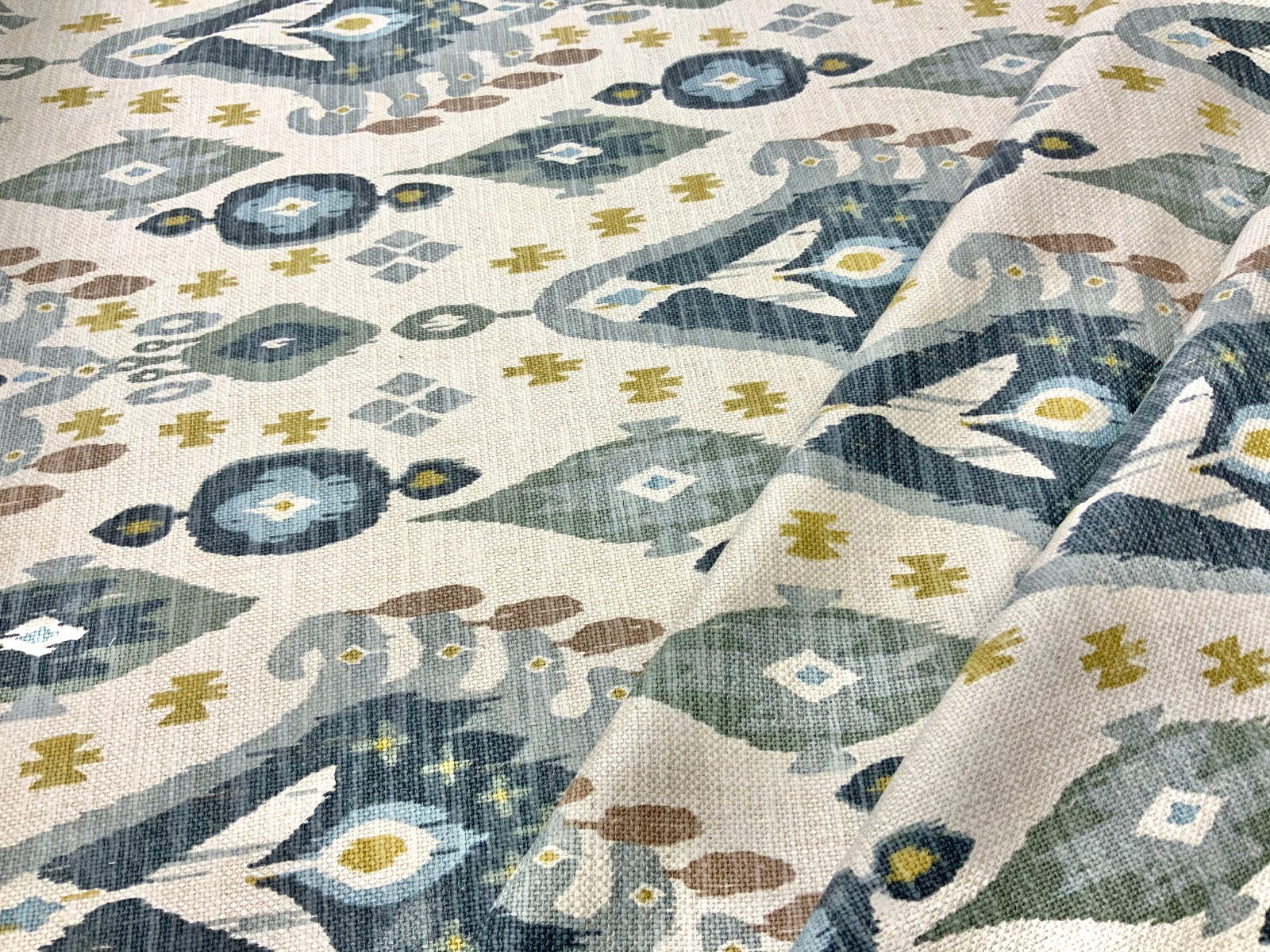 iLiv Boho Glacier