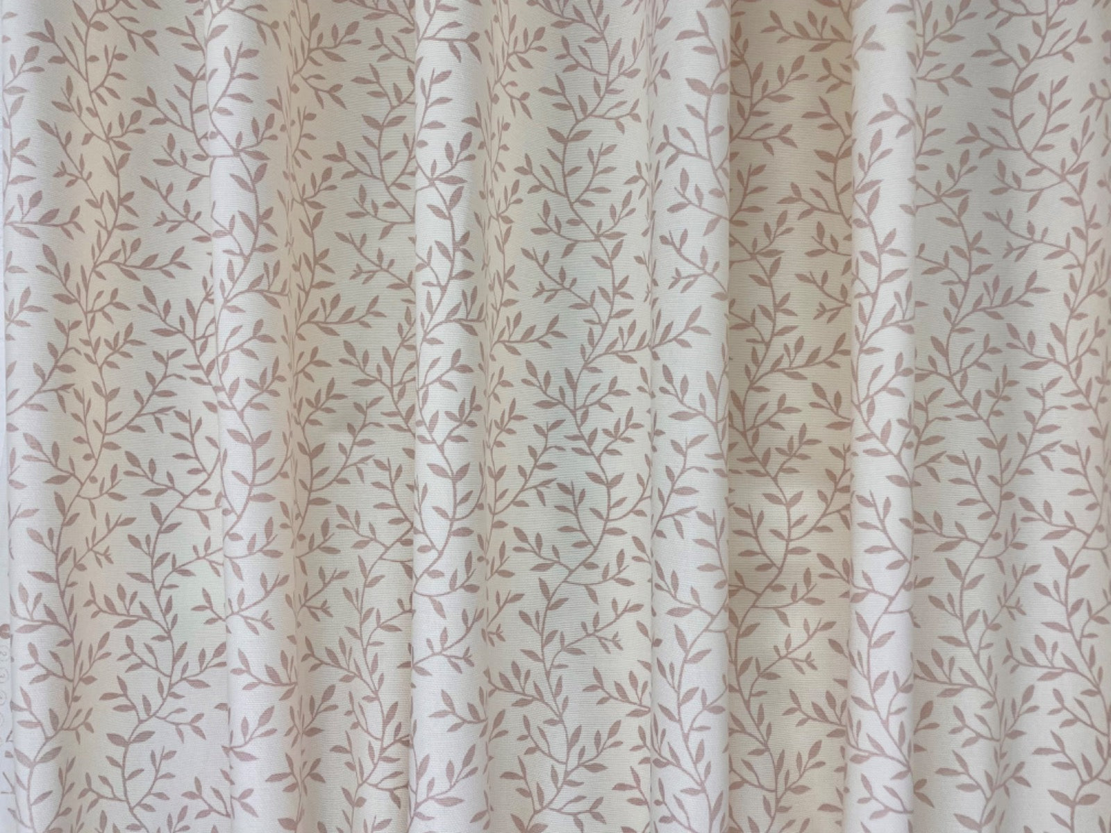 Clarke & Clarke Lila blush