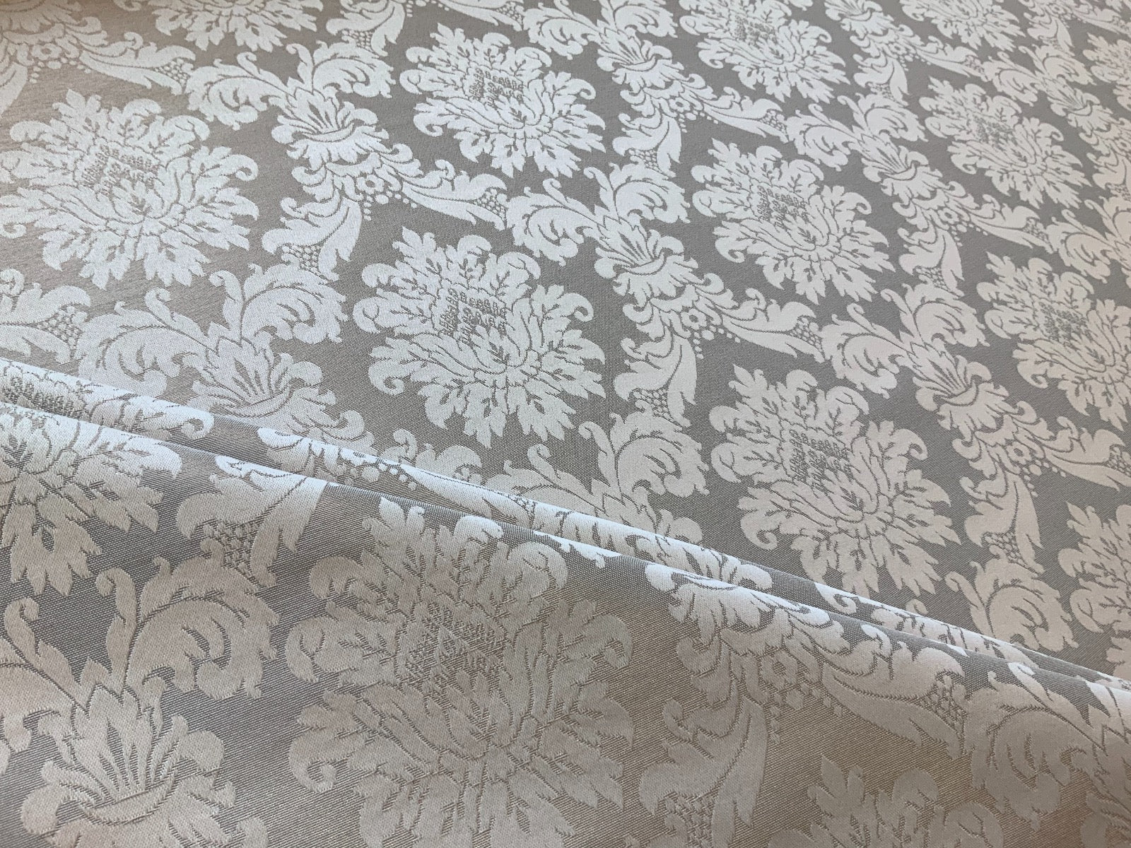French Damask Silver H190