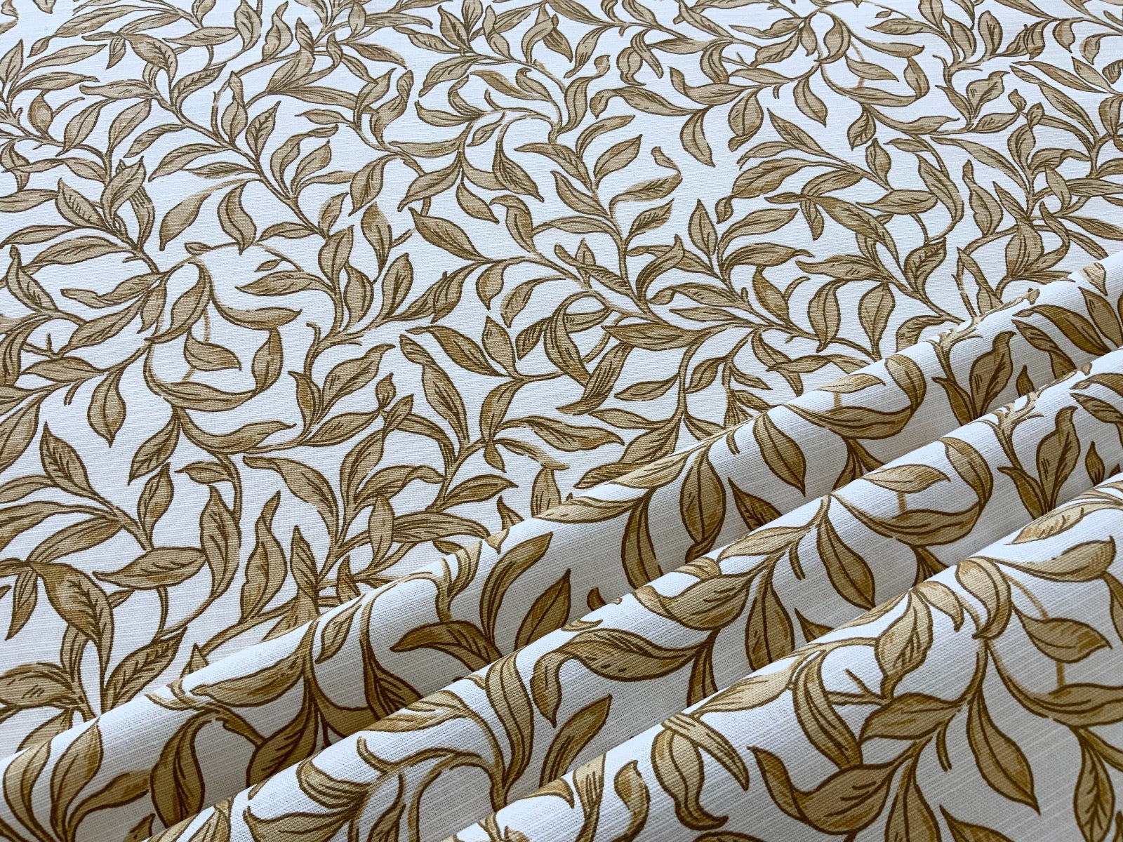 Clarke & Clarke Entwistle Gold