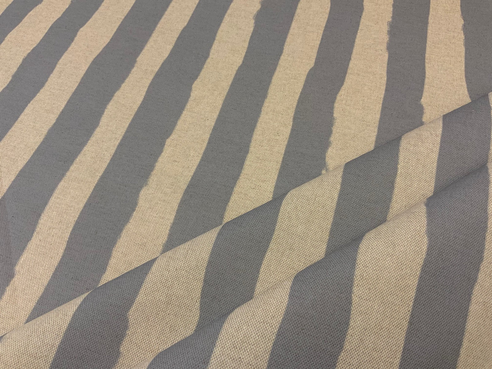 S145 Paint Stripe Oilcloth Grey