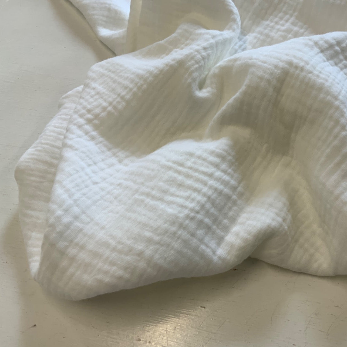 C338 Muslin Double Cloth Crinkle White Fabric Swatch