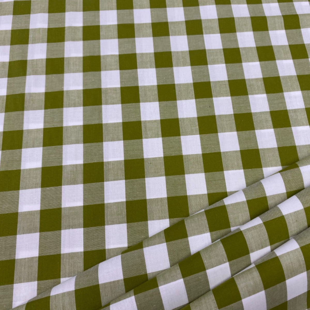 C746 17mm Green Olive Woven Cotton Gingham Fabric 