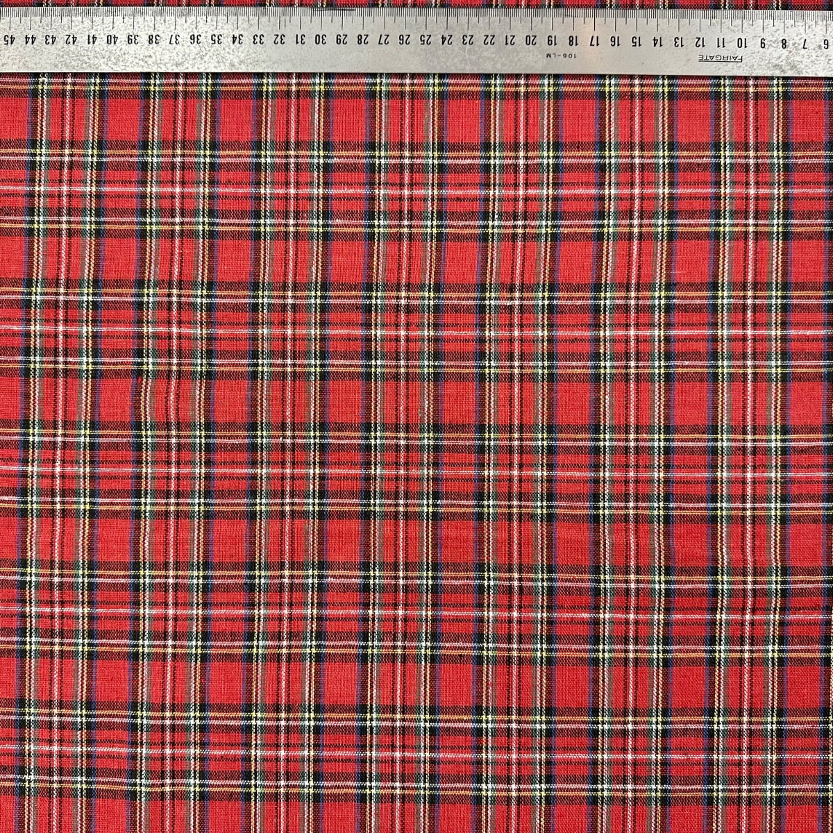 C827 Woven Christmas Tartan Red with scale