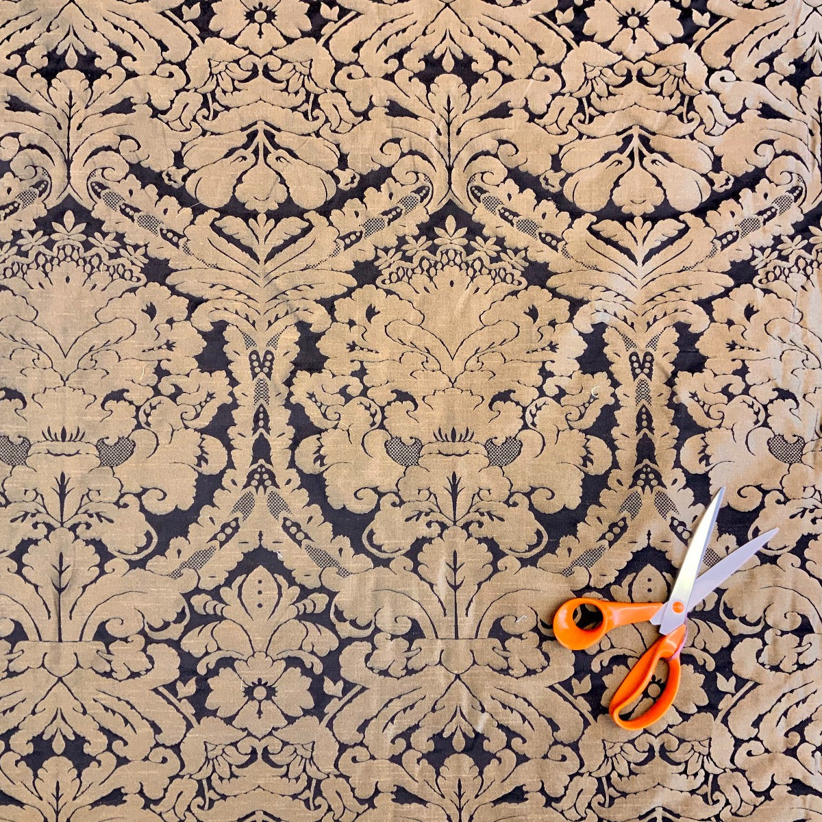 Dutch Damask Black Brass T452 fabric scale