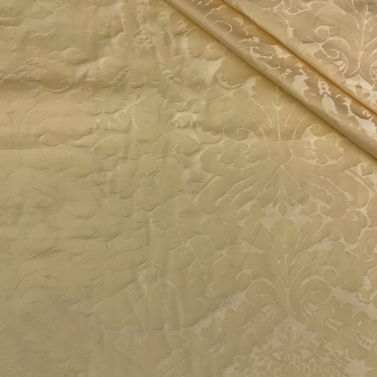 Dutch Damask Cream T458 fabric folded