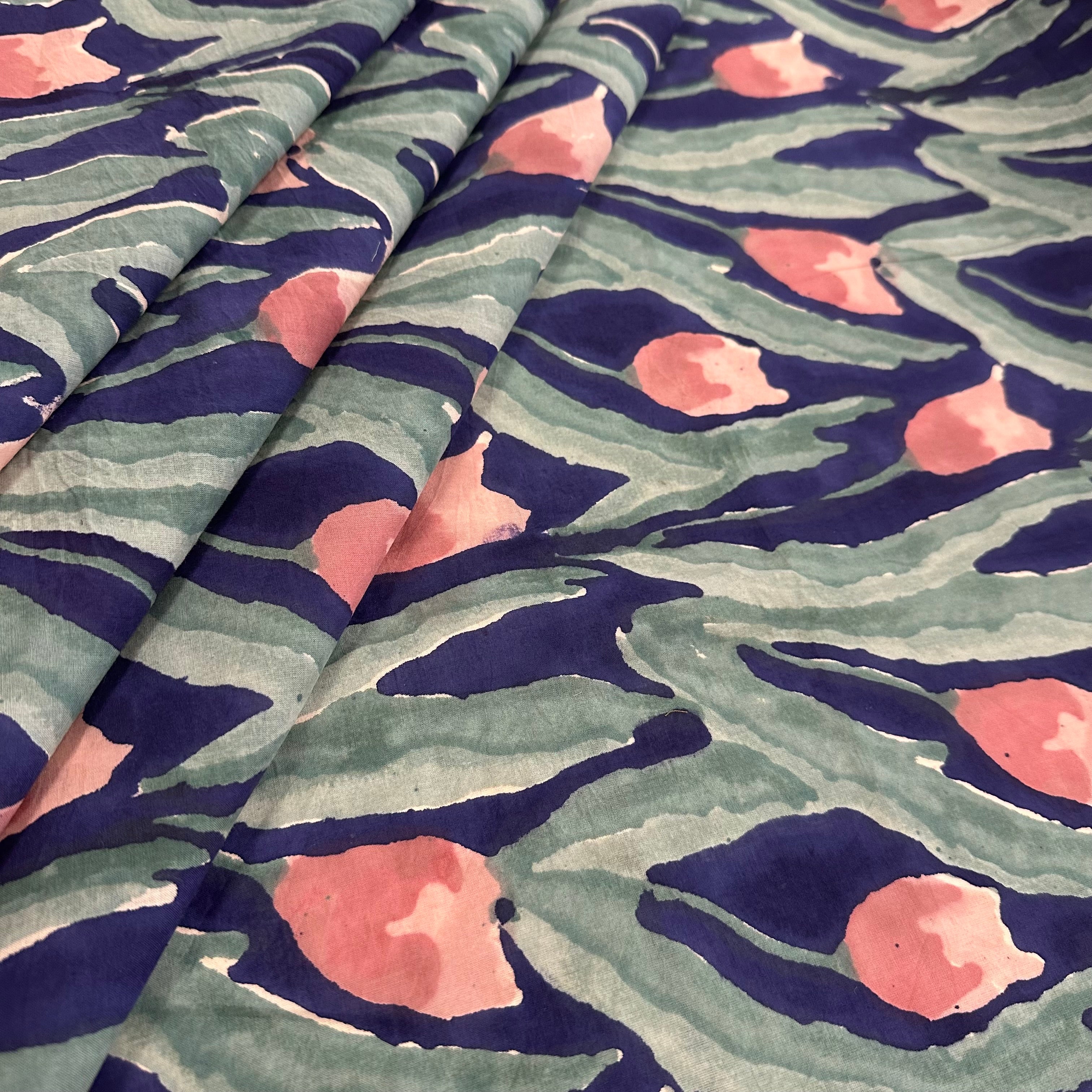 Tulip Block Print Navy Tex Ex 2995