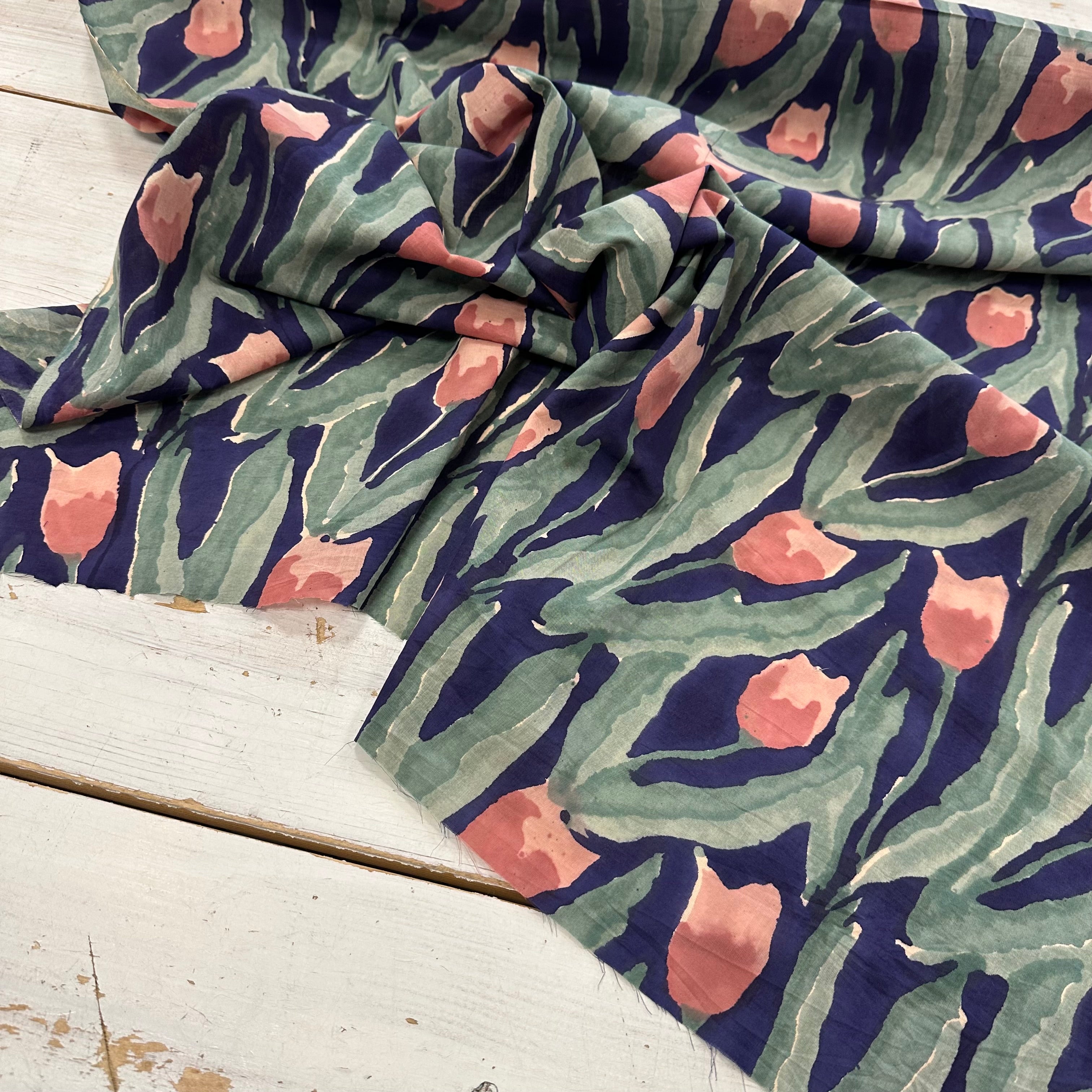 Tulip Block Print Navy Tex Ex 2995