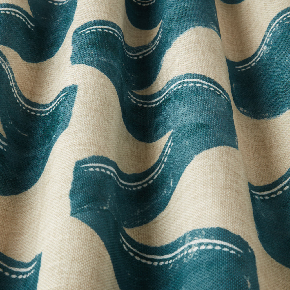 ILiv Zigana Hydro Fabric Gathered