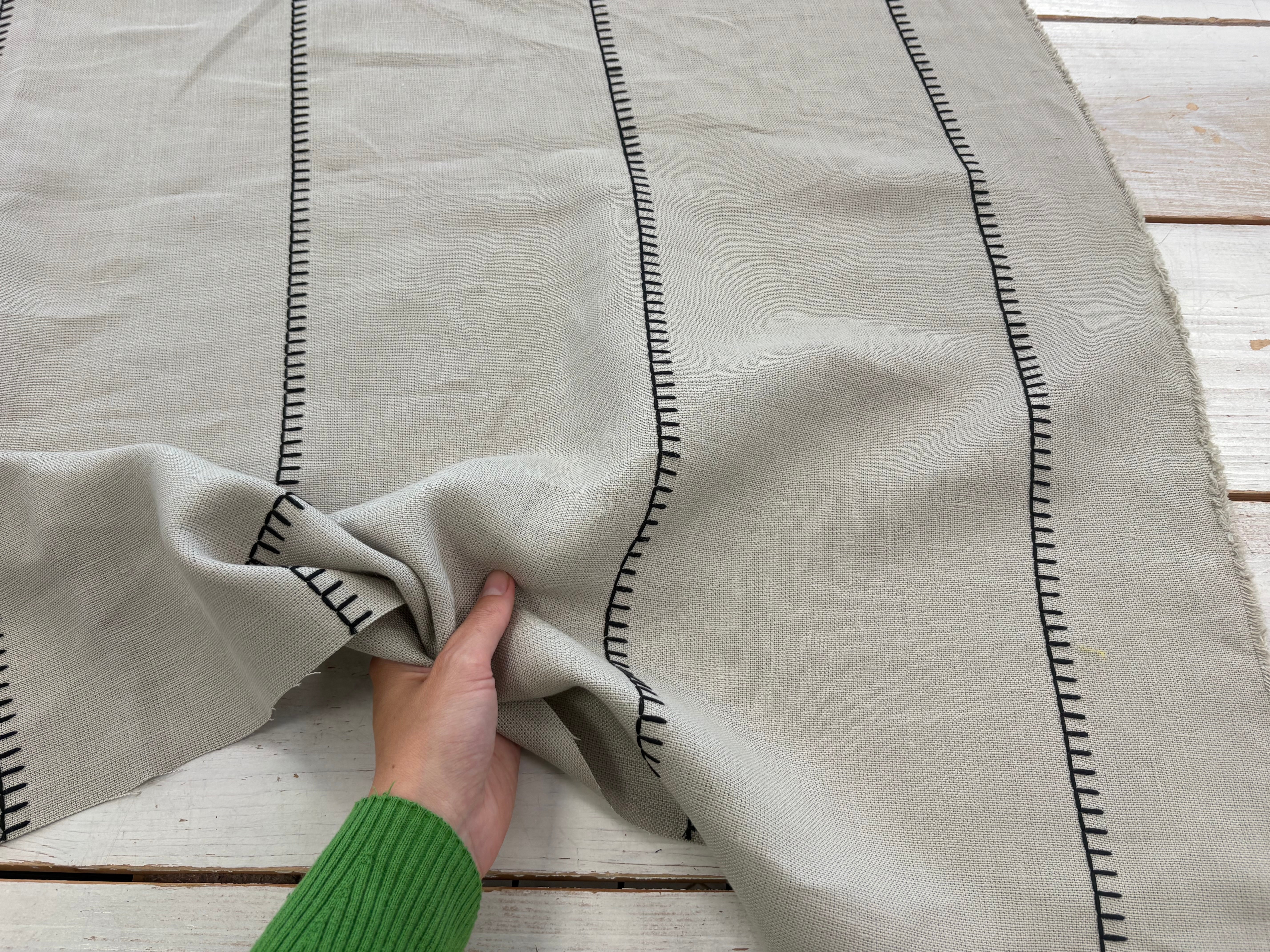 REM 16 - Stitch embroidered linen 100cm x 140cm  (RRP - £25pm)