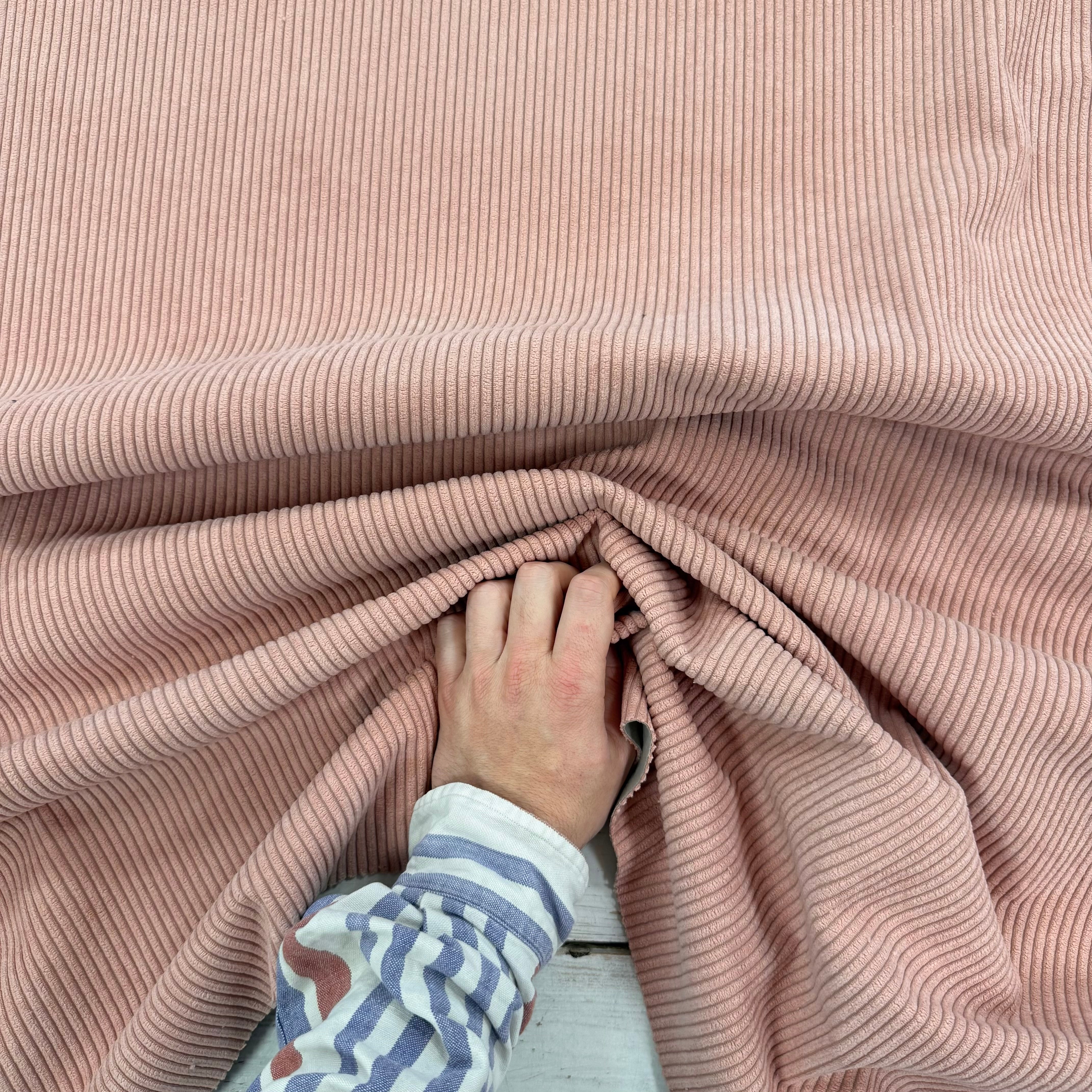 H432 Furnishing Corduroy Blush