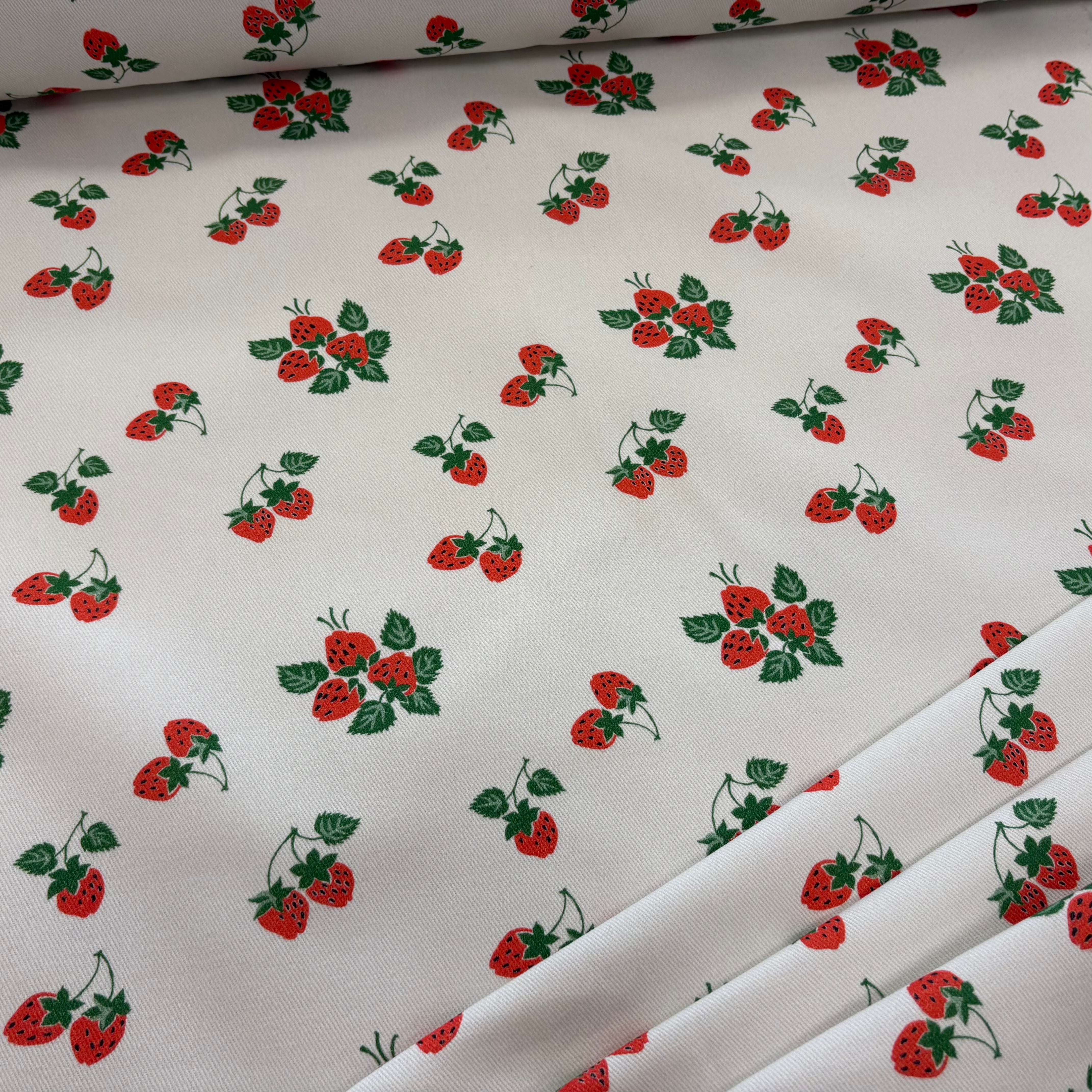 P144 Strawberry Fayre denim ivory