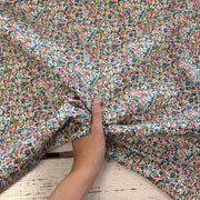 C854 Dainty floral cotton poplin