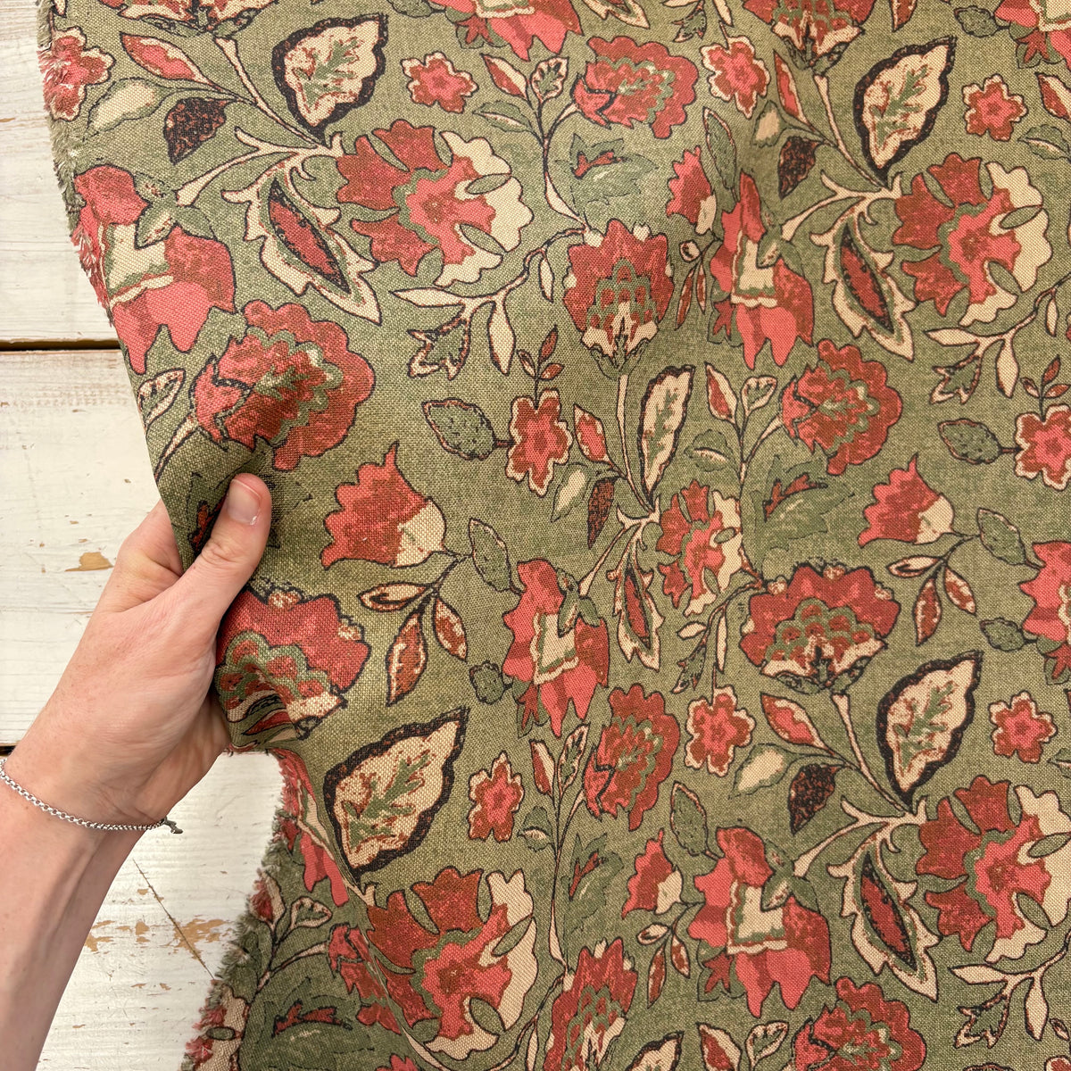 K48 Trailing Floral Block Print Style Linen Look Green