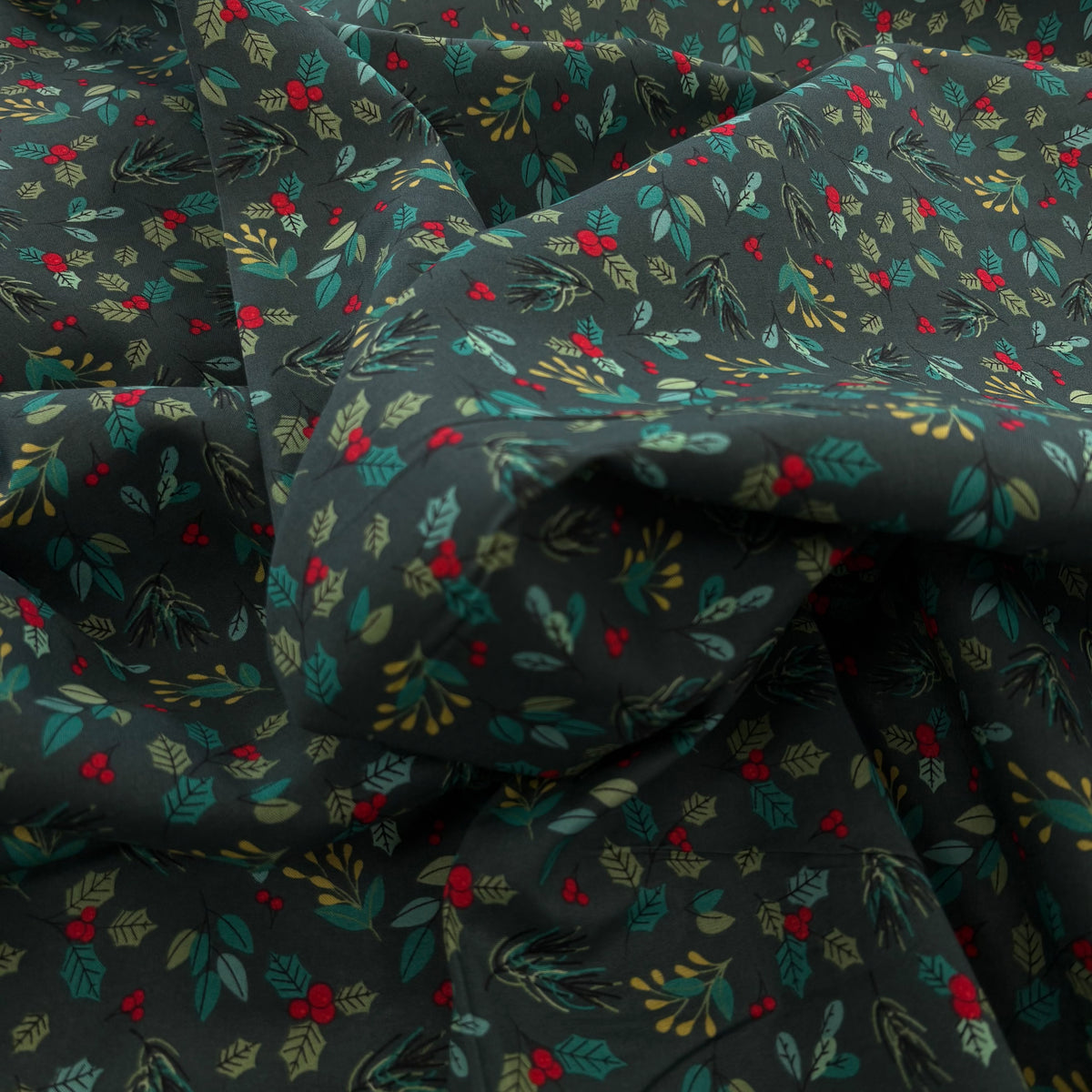 C866 Christmas Holly and Ivy sprigs
