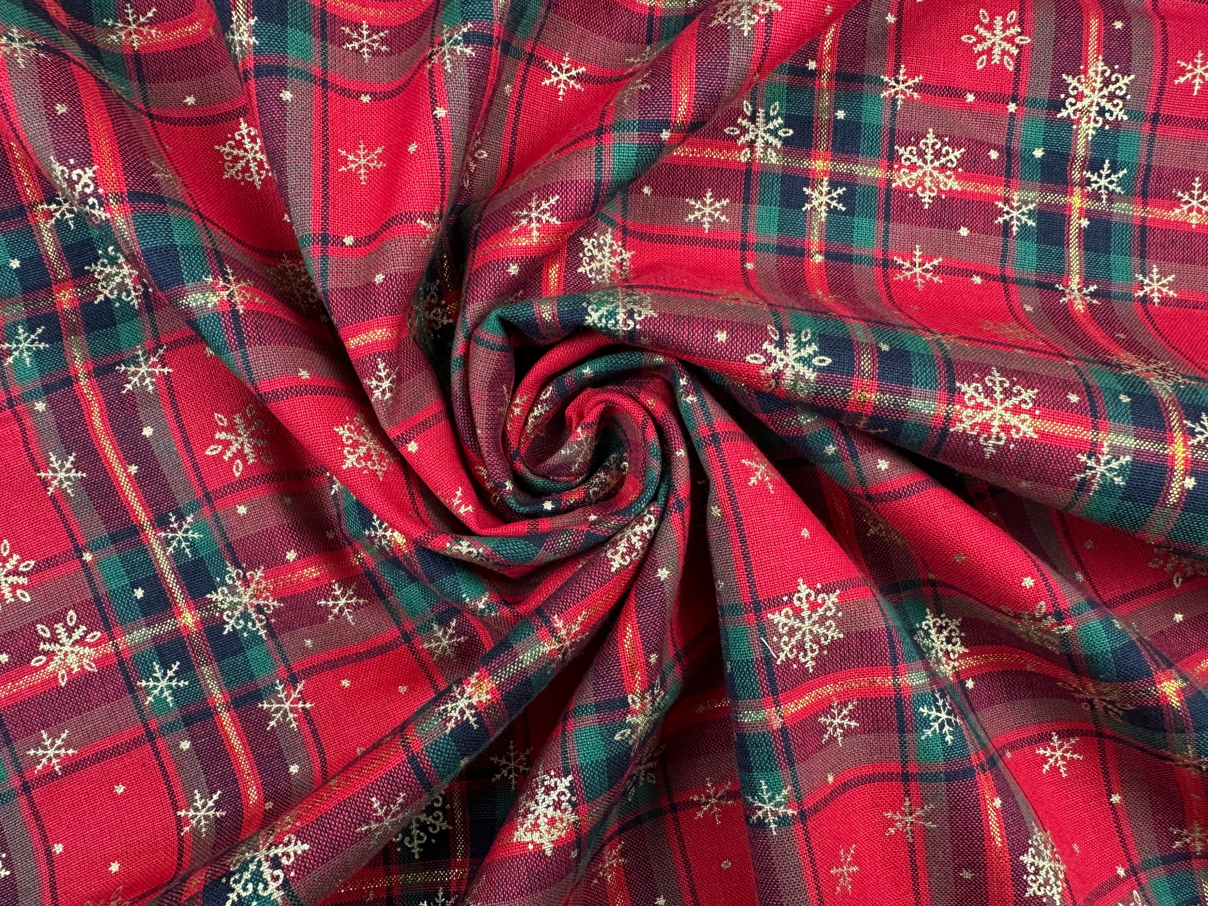C831 Tartan with metallic snowflake