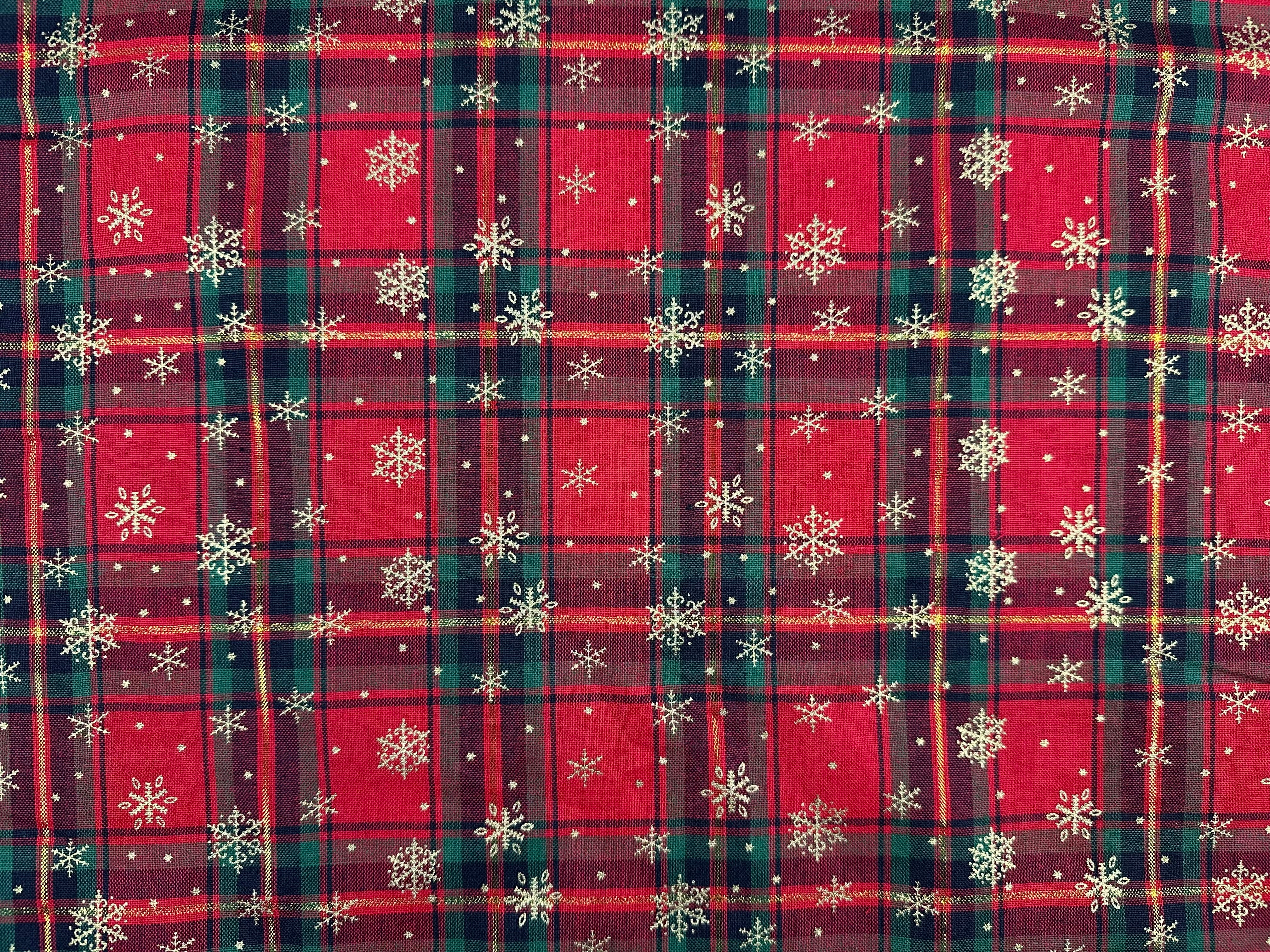C831 Tartan with metallic snowflake