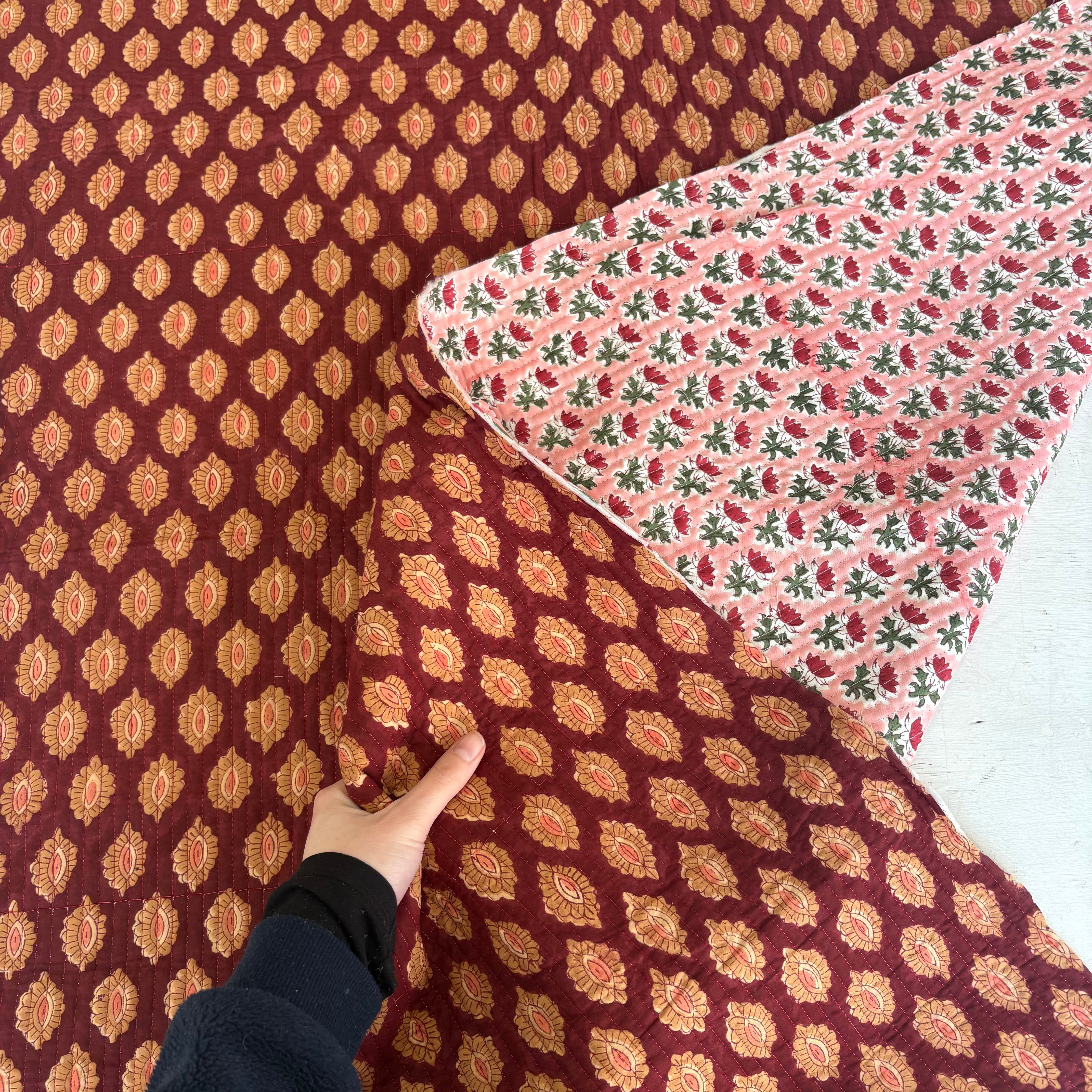 Tulip and shield Double sided quilted Block Print Tex Ex 2978